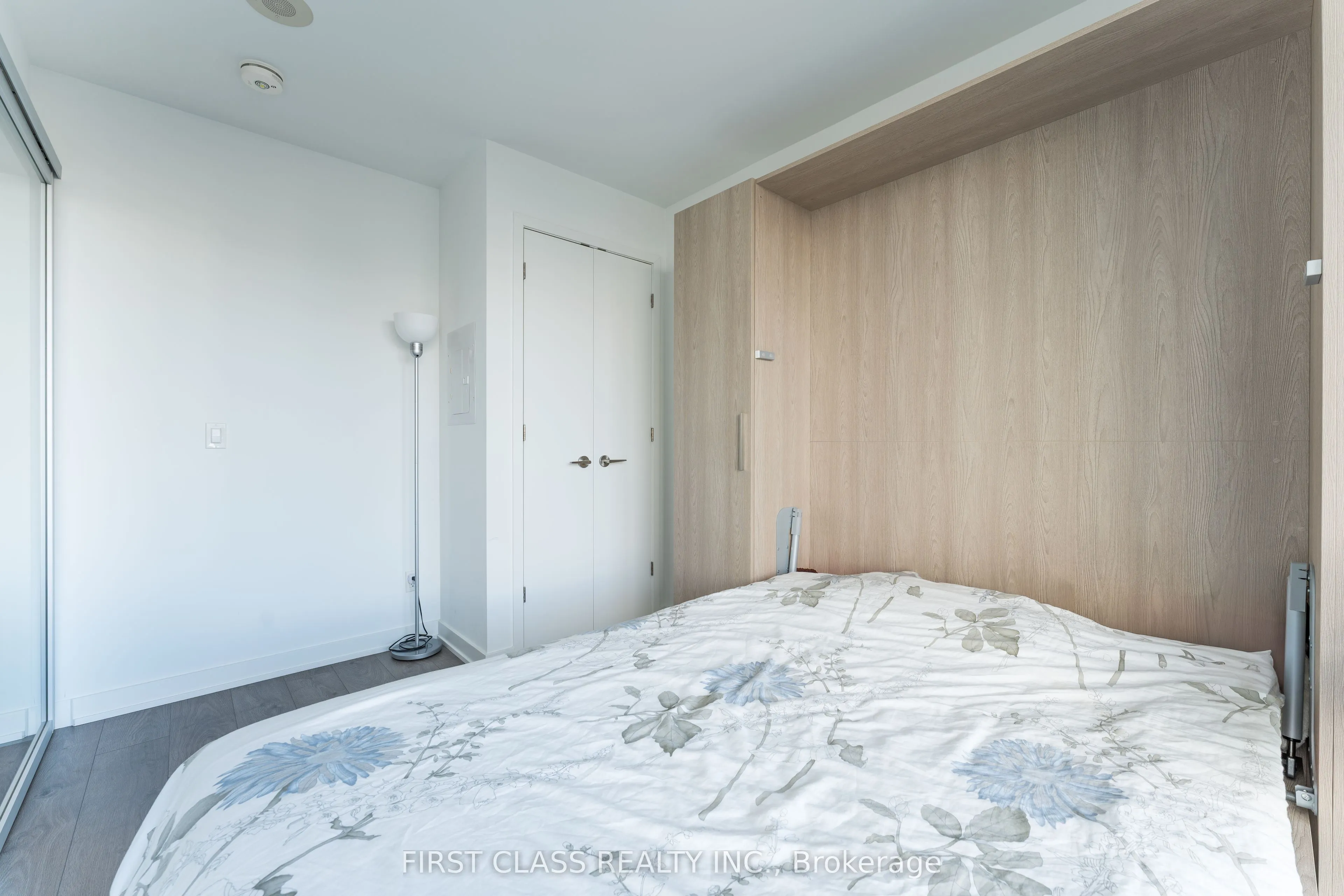 18 Maitland Terrace, #1602