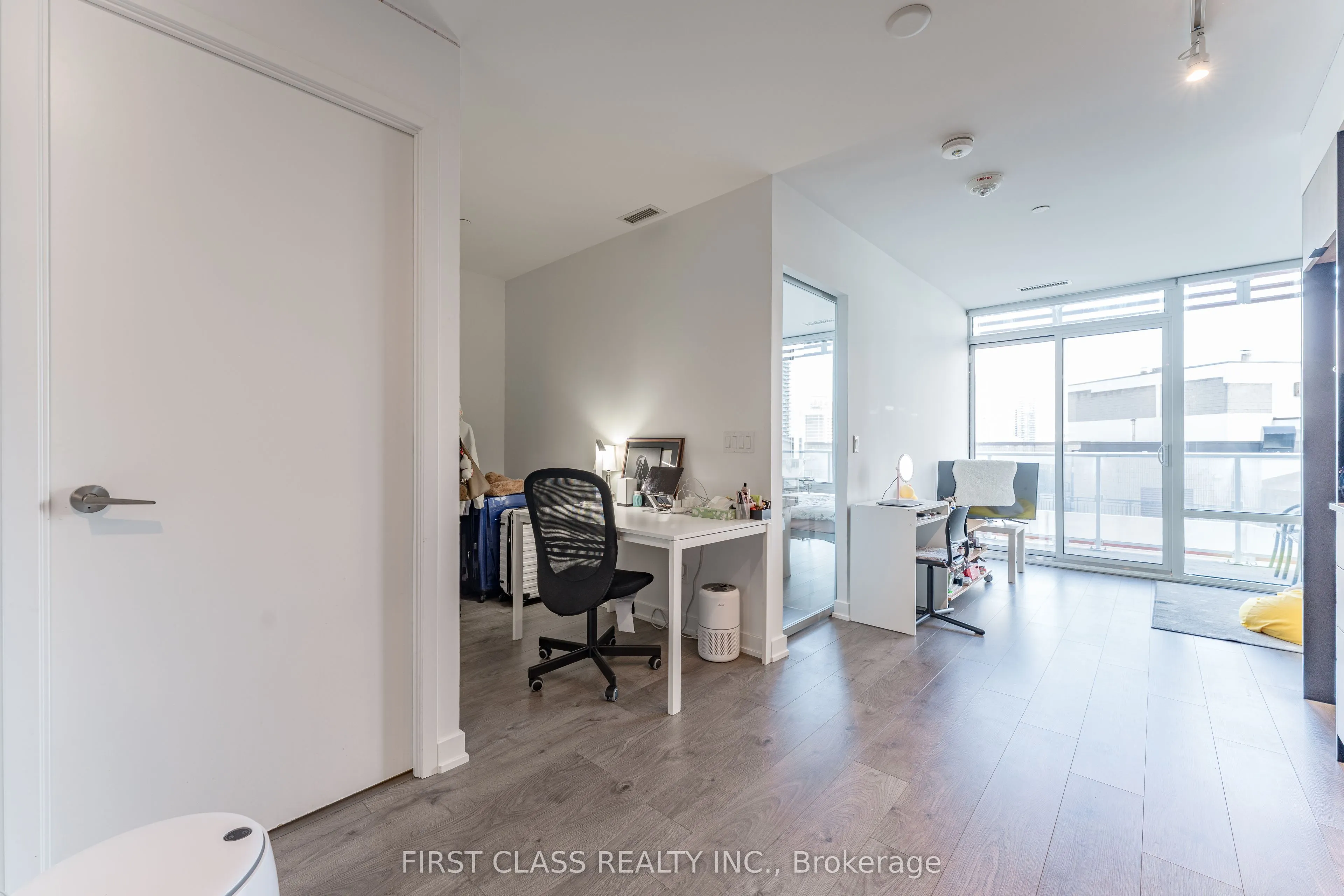 18 Maitland Terrace, #1602