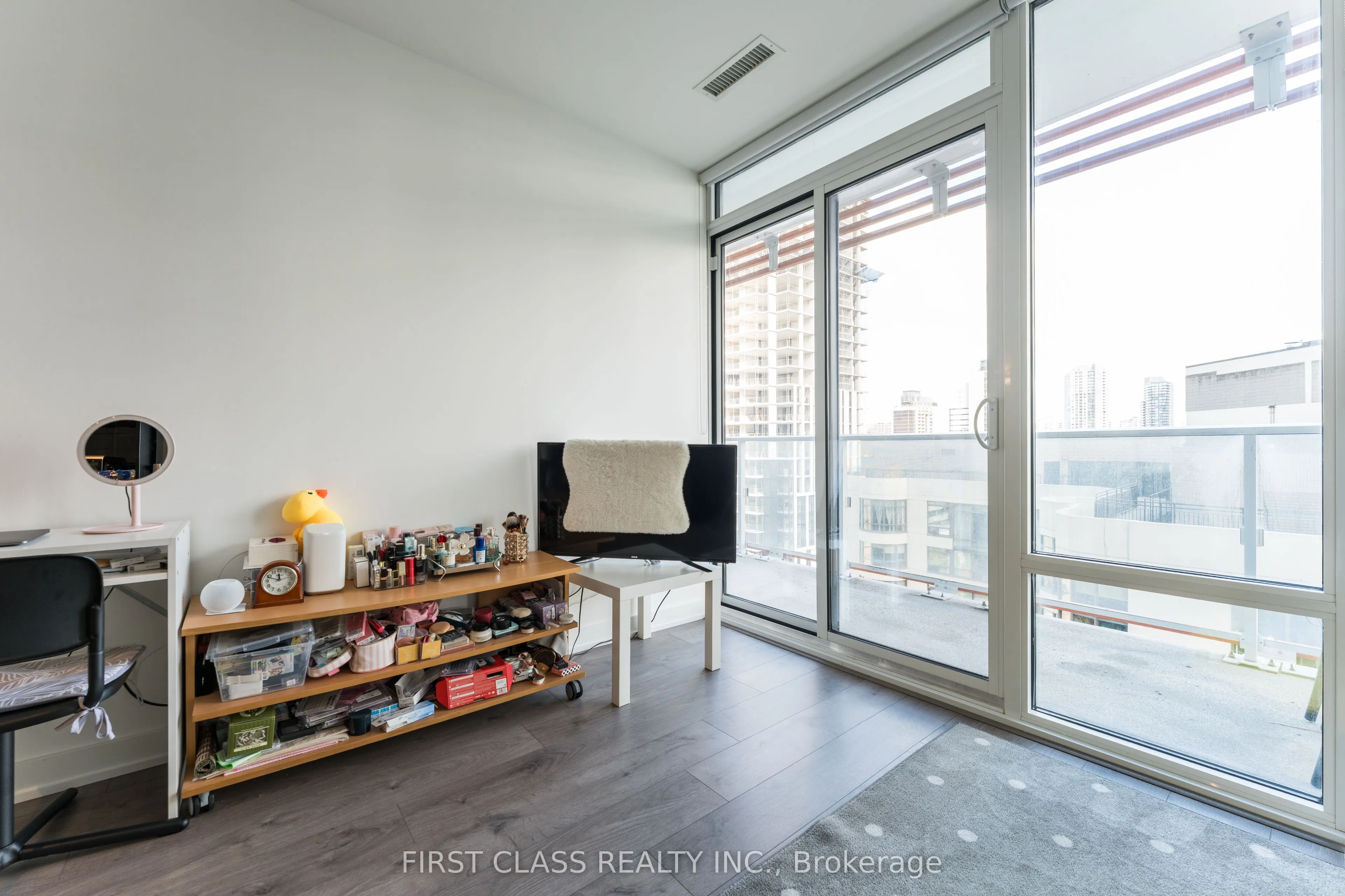 18 Maitland Terrace, #1602