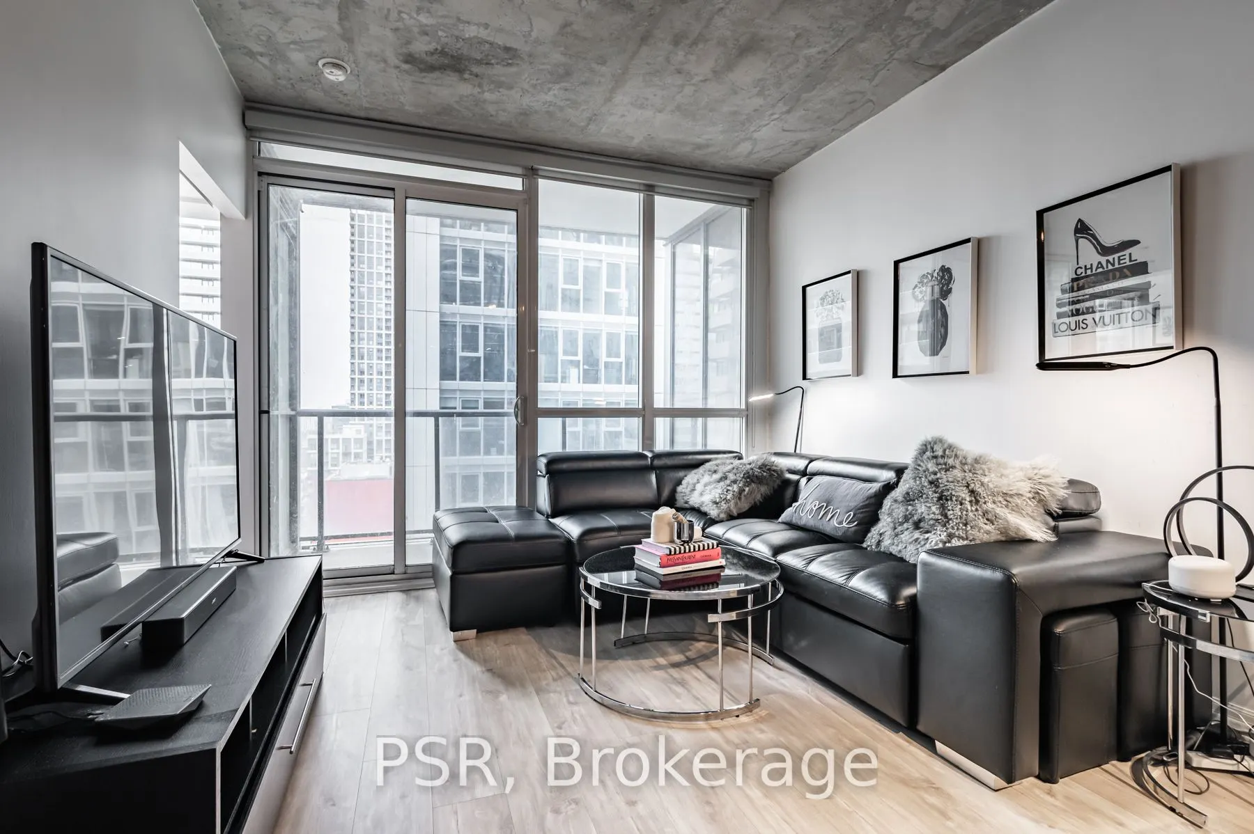 88 Blue Jays Way, #2101