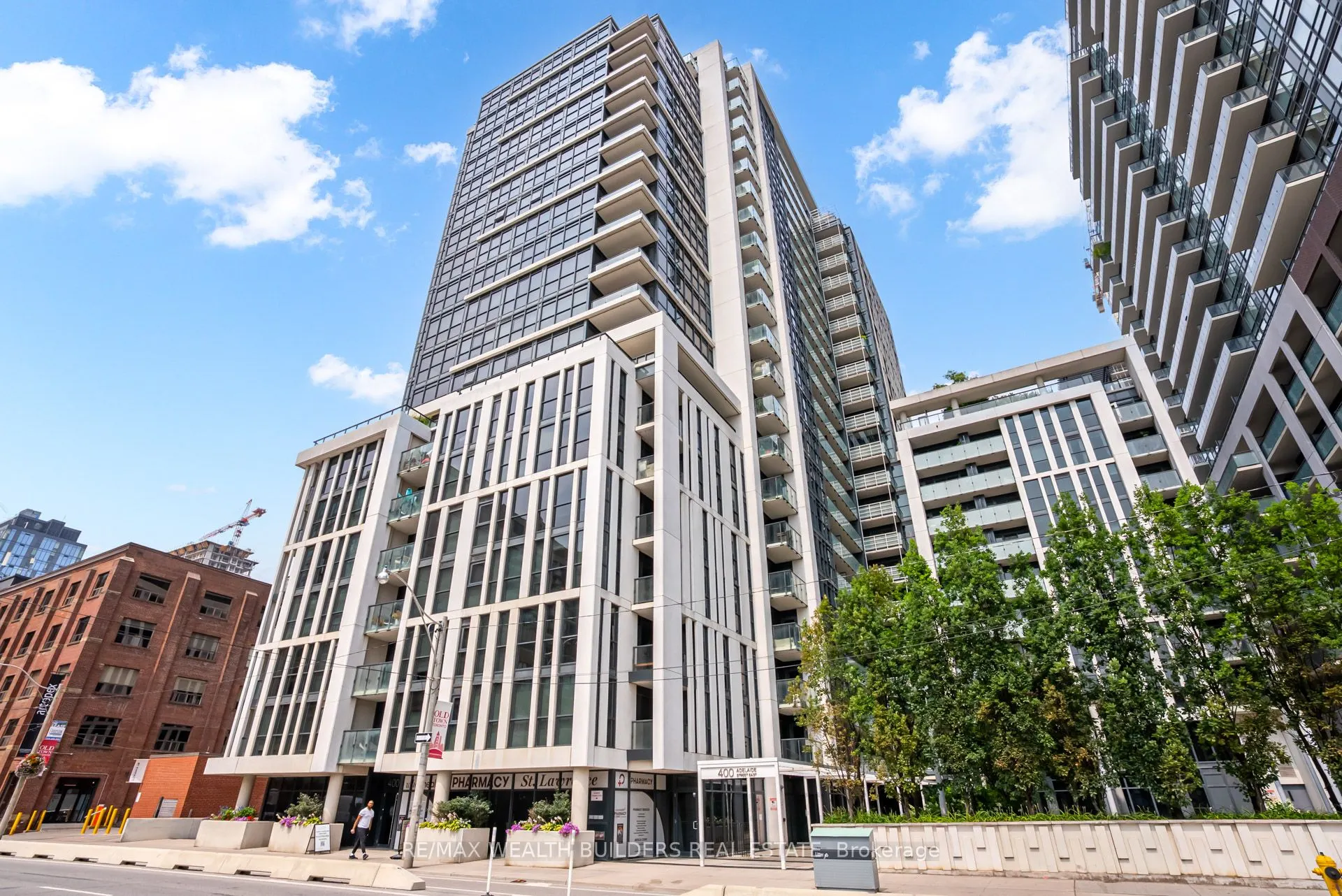 400 Adelaide Street E, #2322