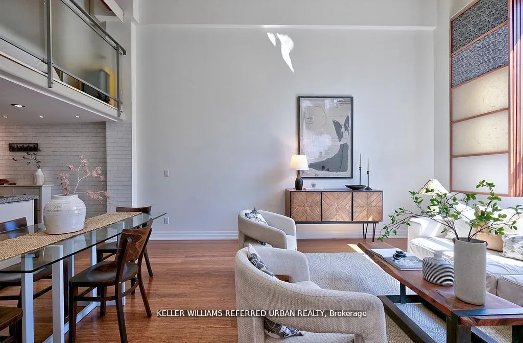 160 Baldwin Street, #209