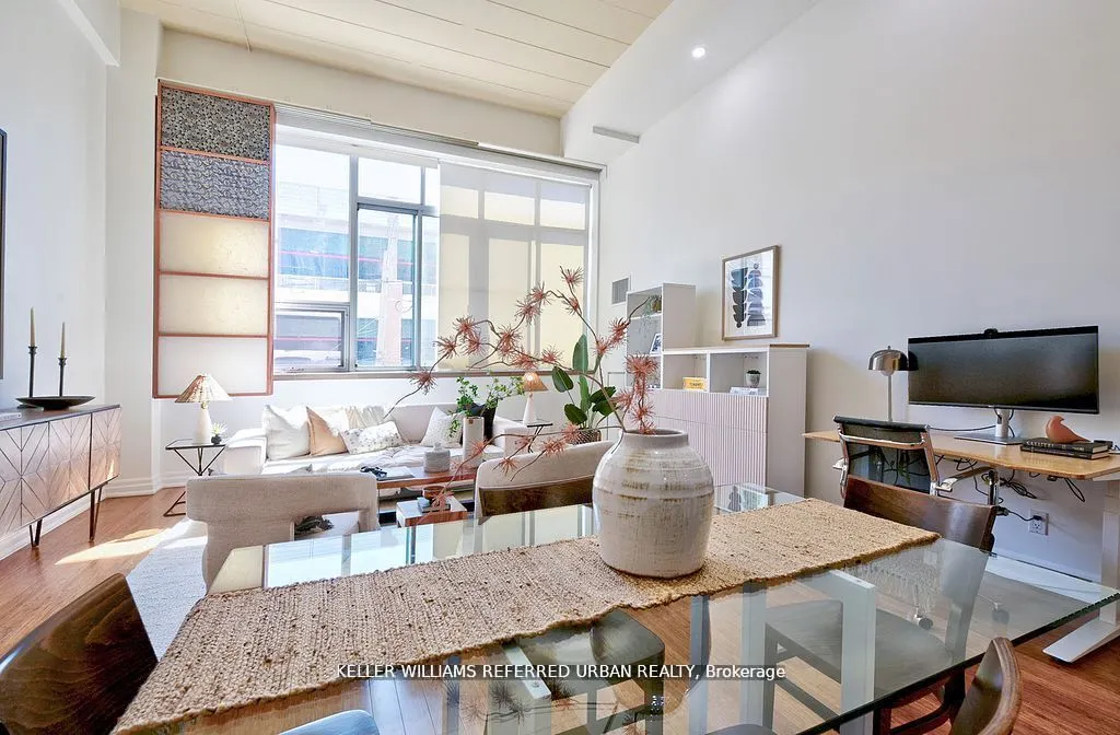 160 Baldwin Street, #209