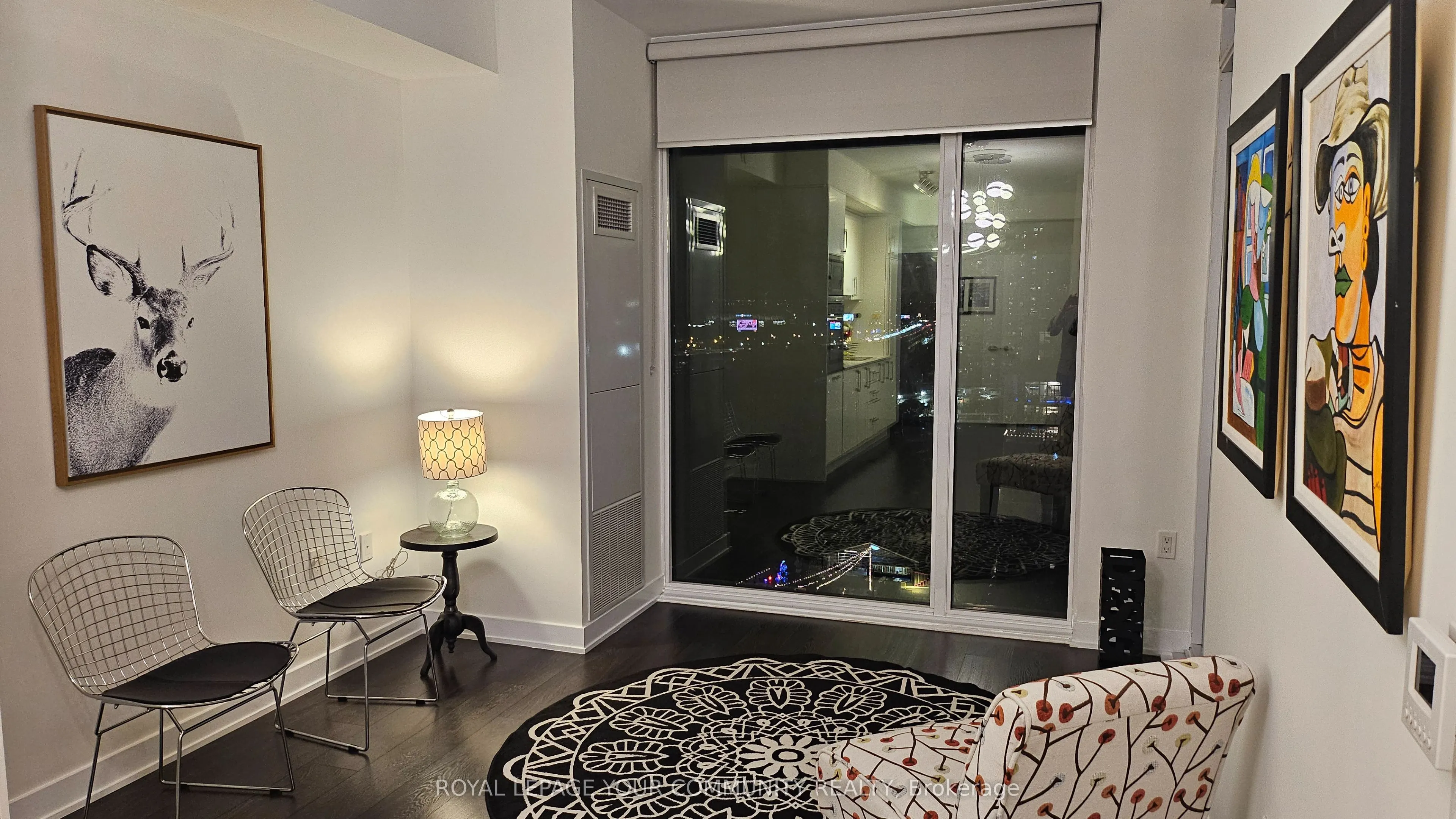 27 Bathurst Street, #1711