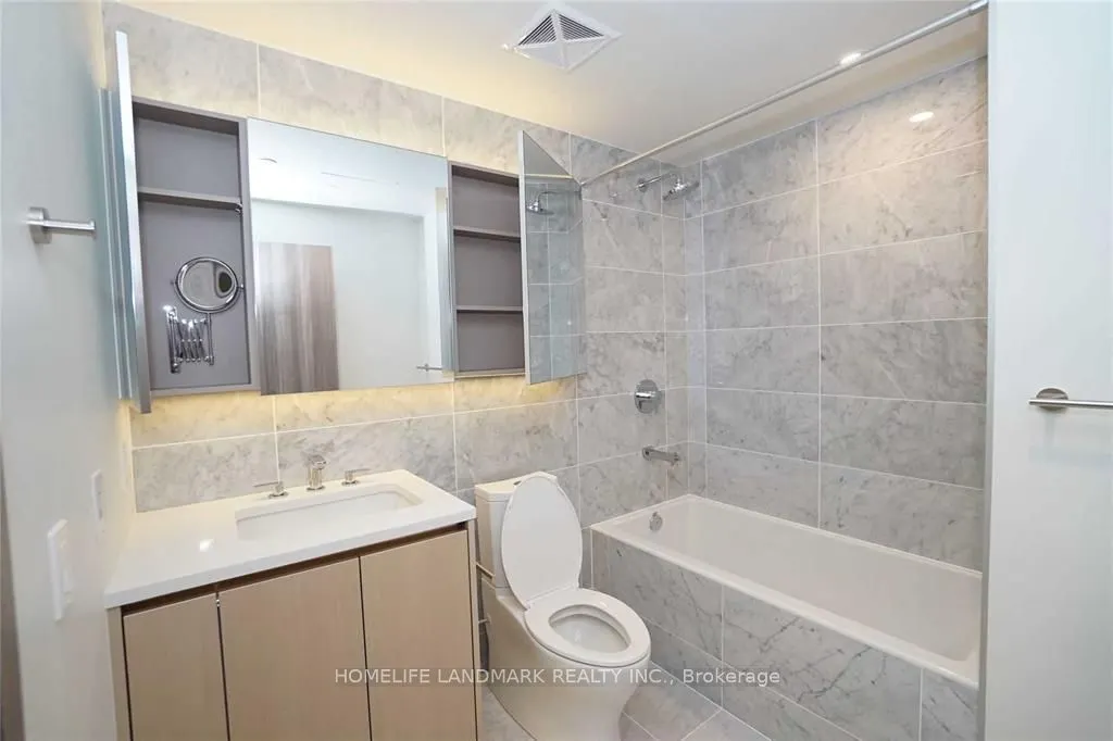 95 Mcmahon Drive, #1015