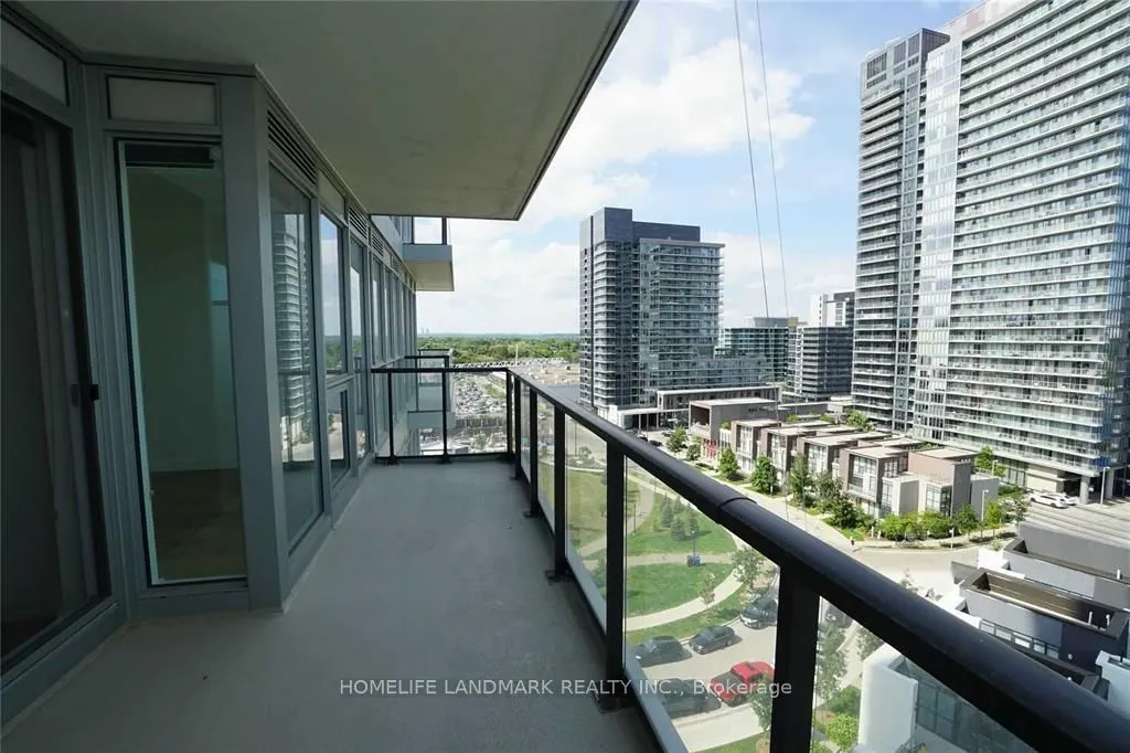 95 Mcmahon Drive, #1015