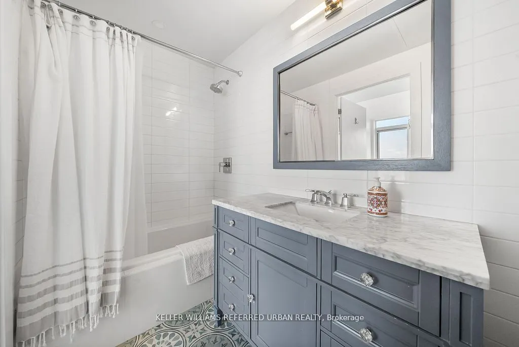 3018 Yonge Street, #1015