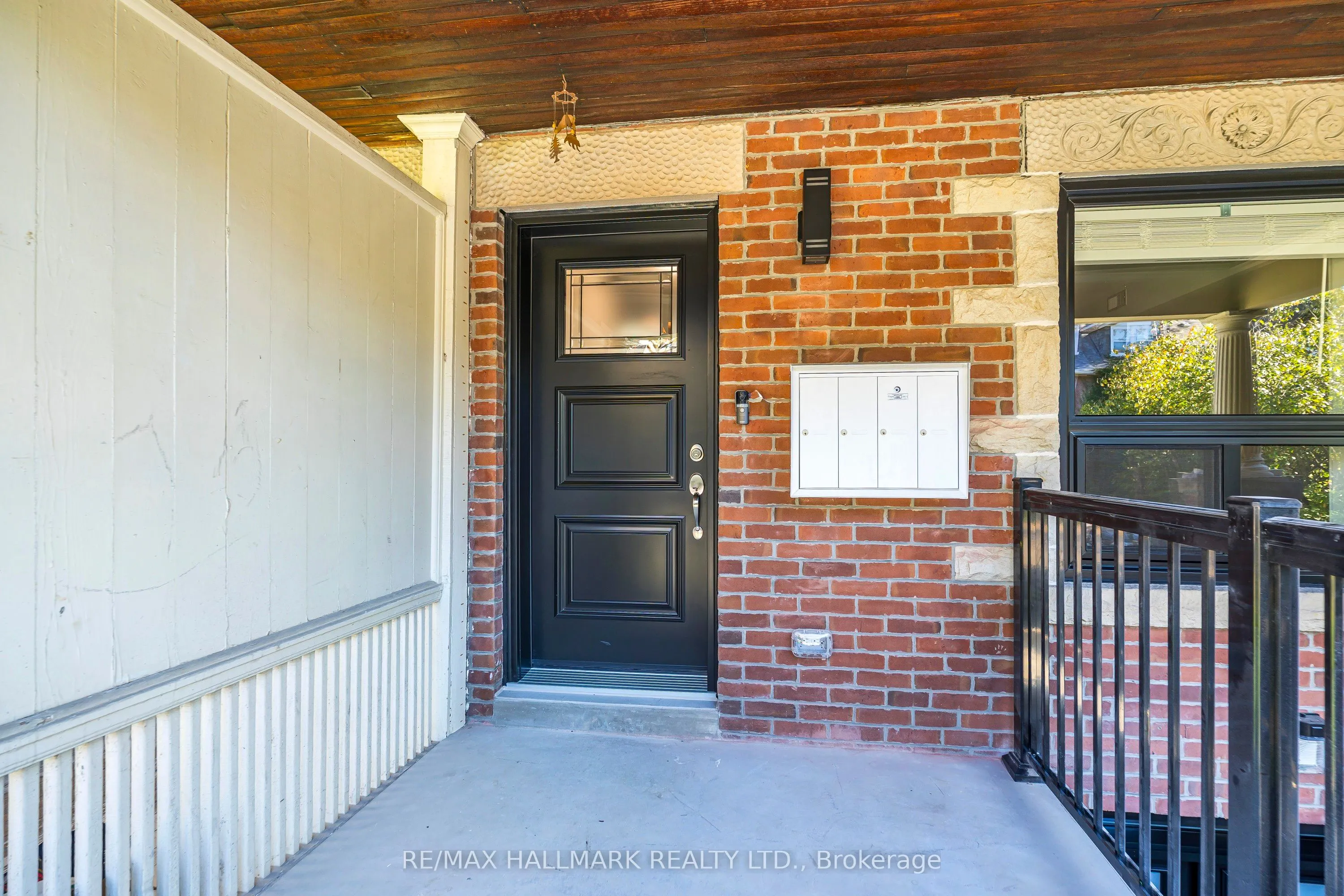 519 Gladstone Avenue, ##2 Main