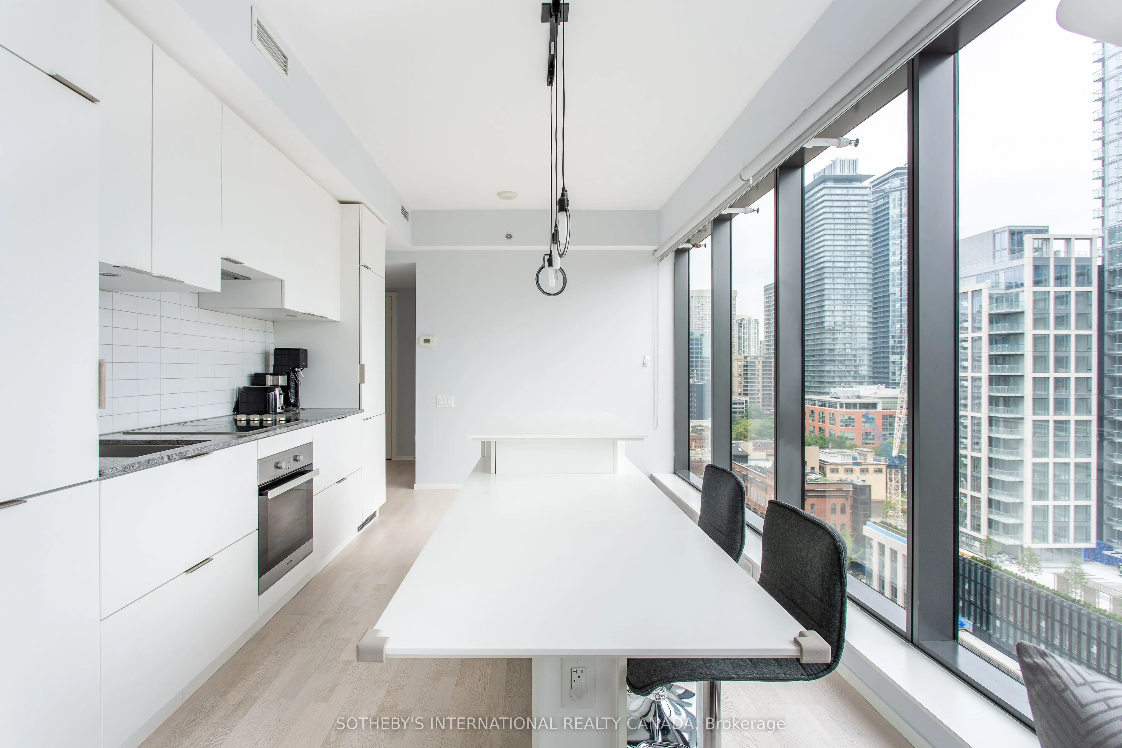 5 St Joseph Street, #1402