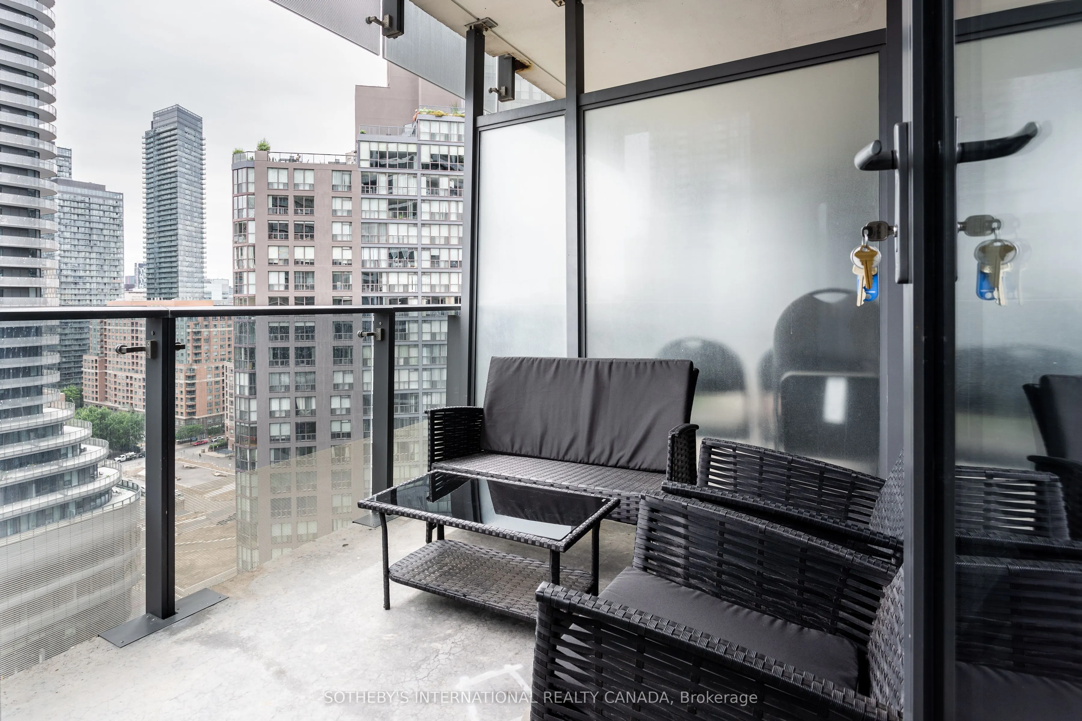 5 St Joseph Street, #1402