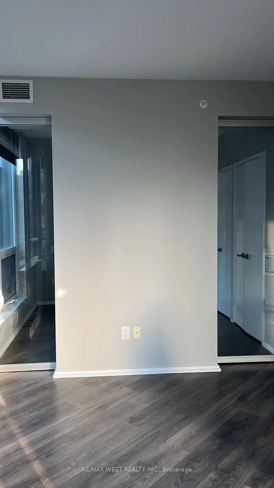 45 Charles Street E, #709