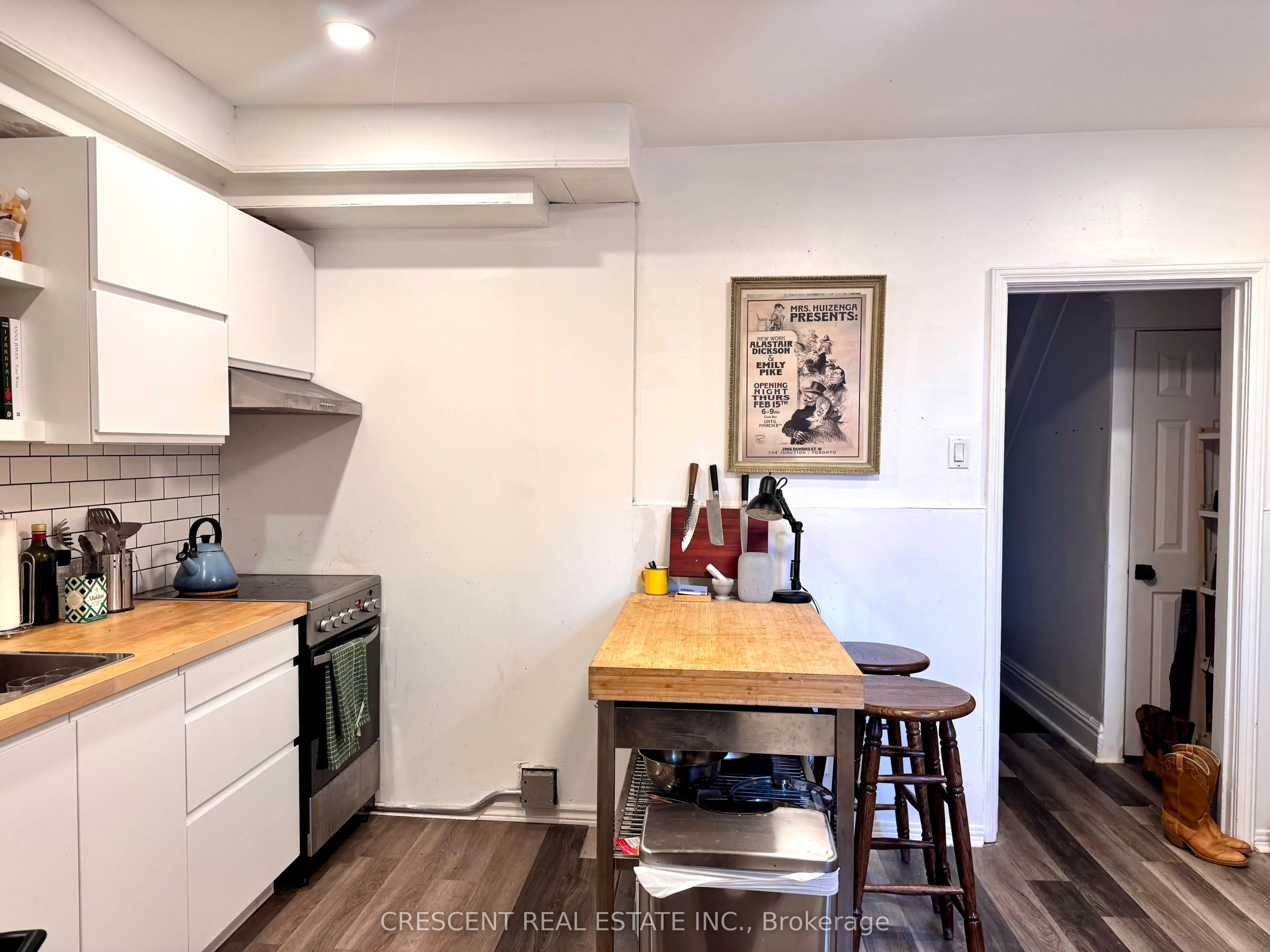 1057 Davenport Road, #Main