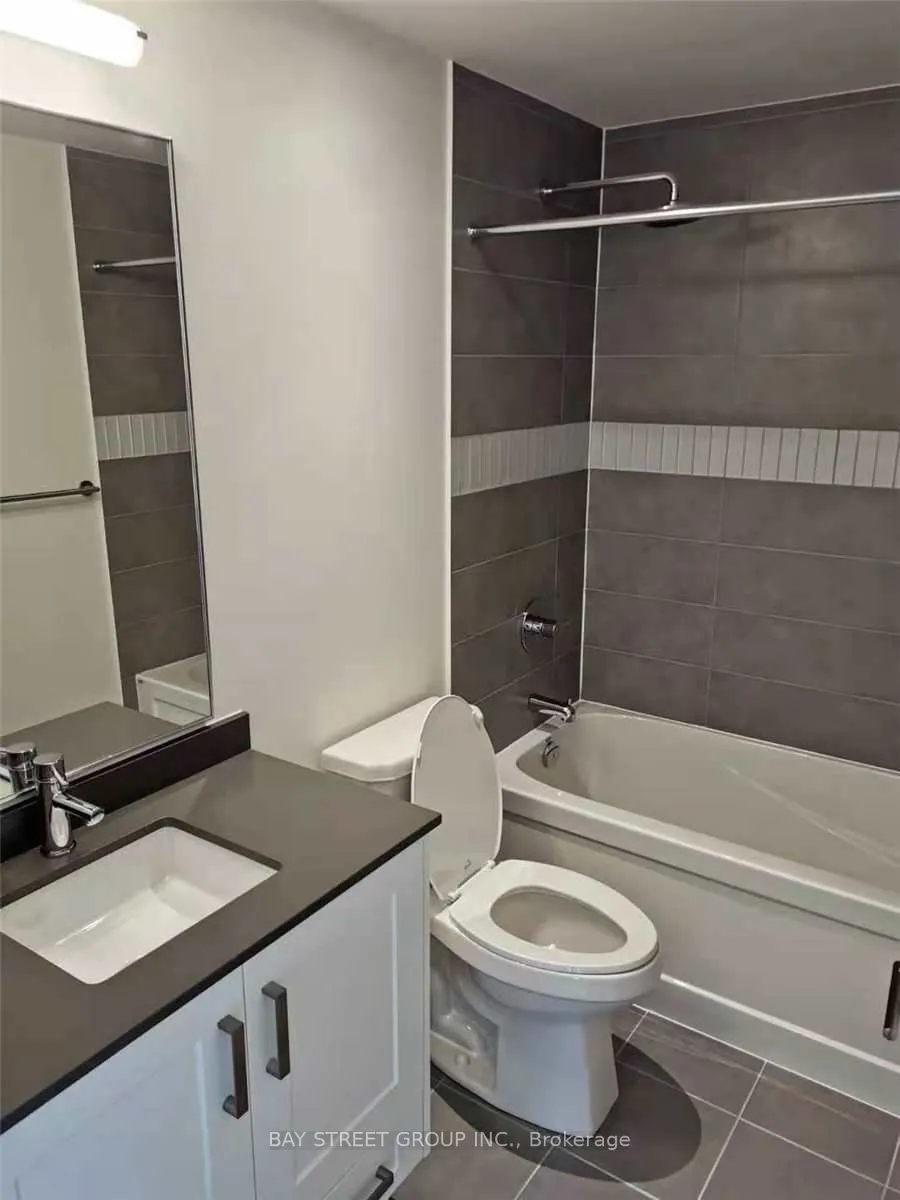 99 John Street E, #1101