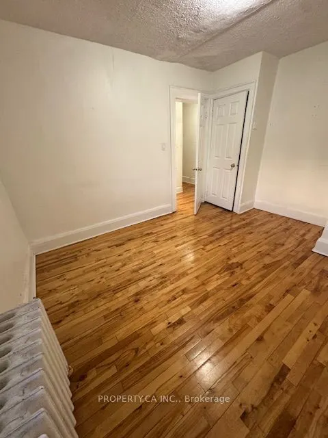 781 St. Clair Avenue W, #12