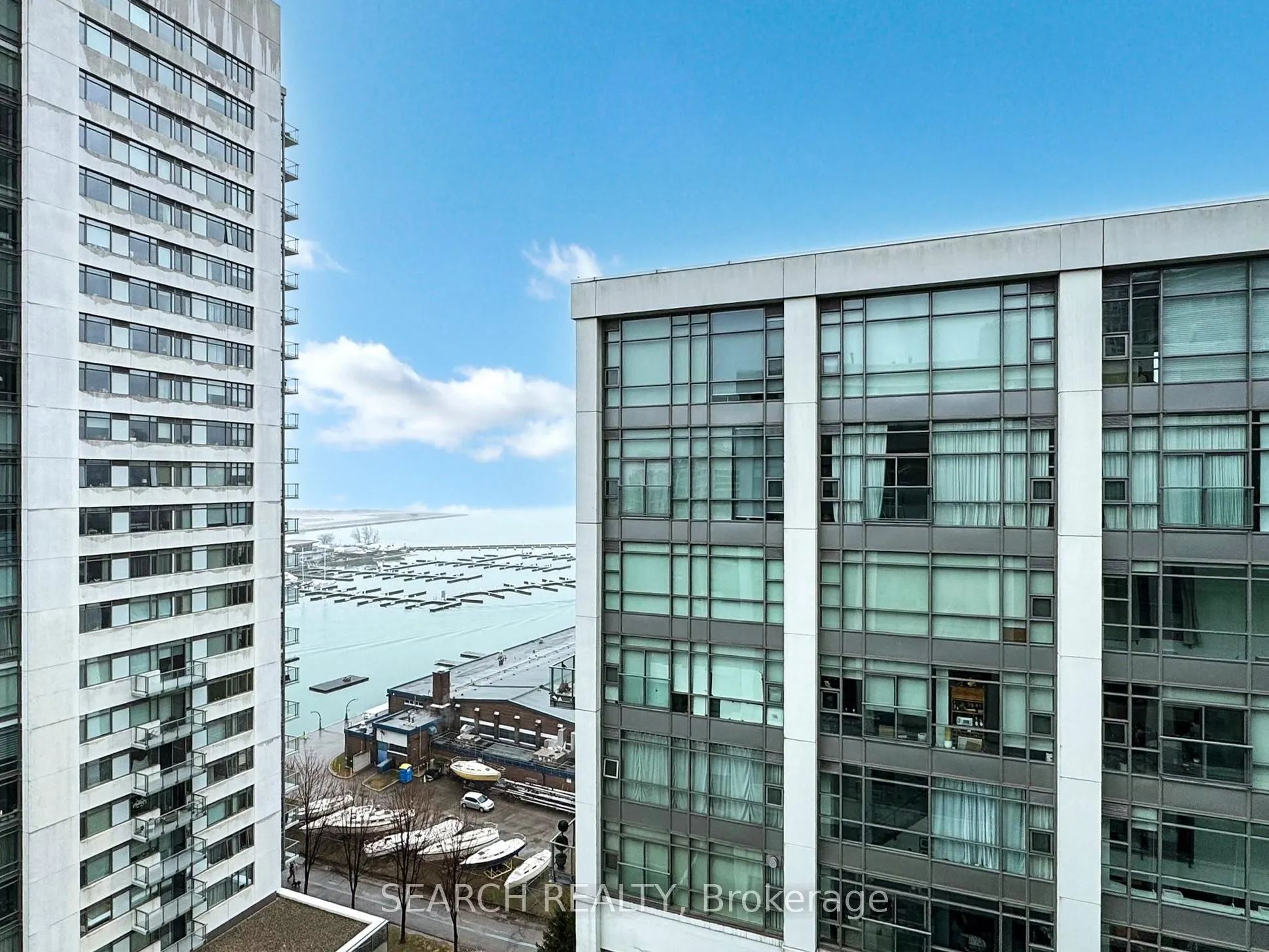 637 Lake Shore Boulevard W, #1028