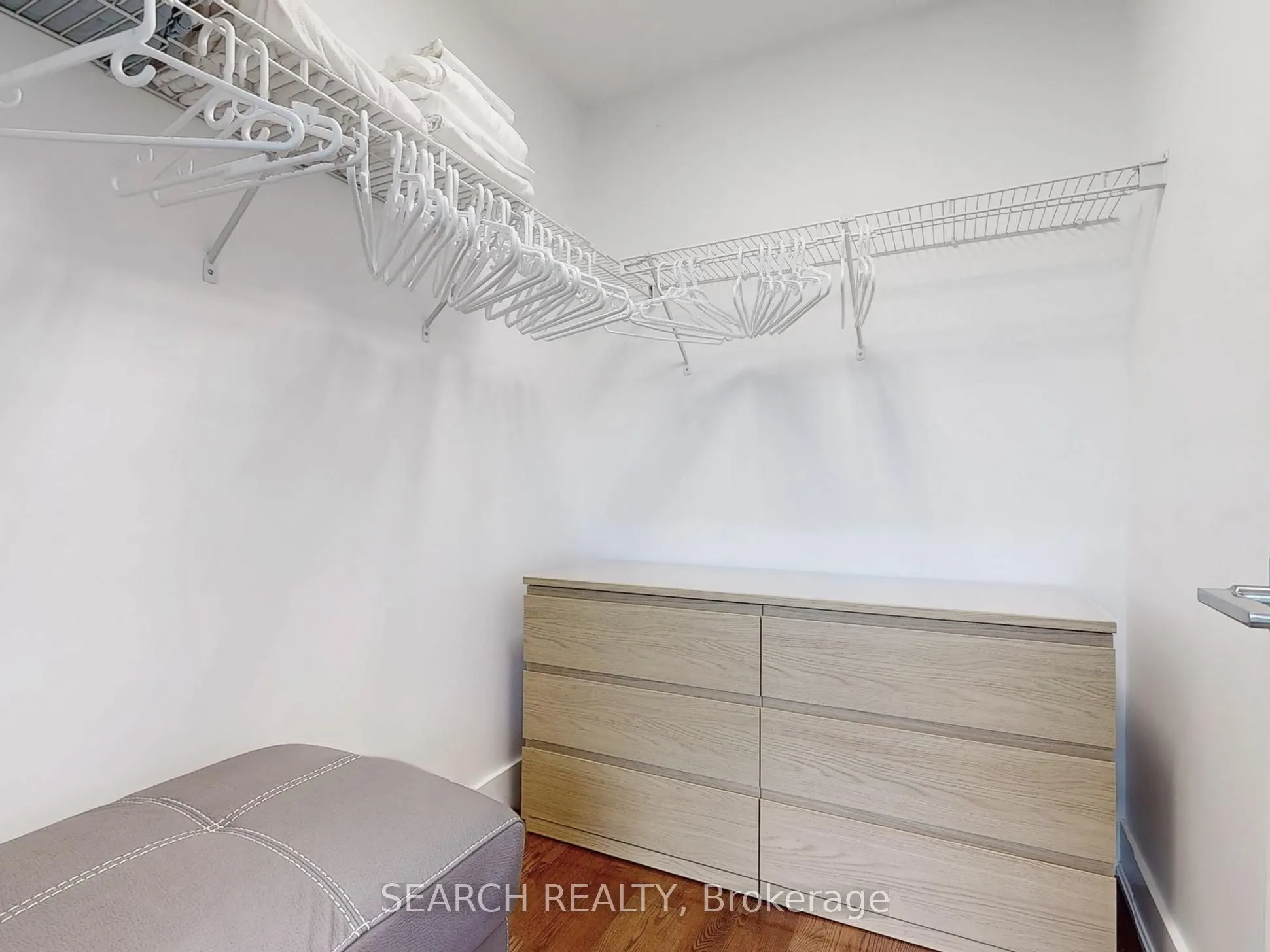 637 Lake Shore Boulevard W, #1028