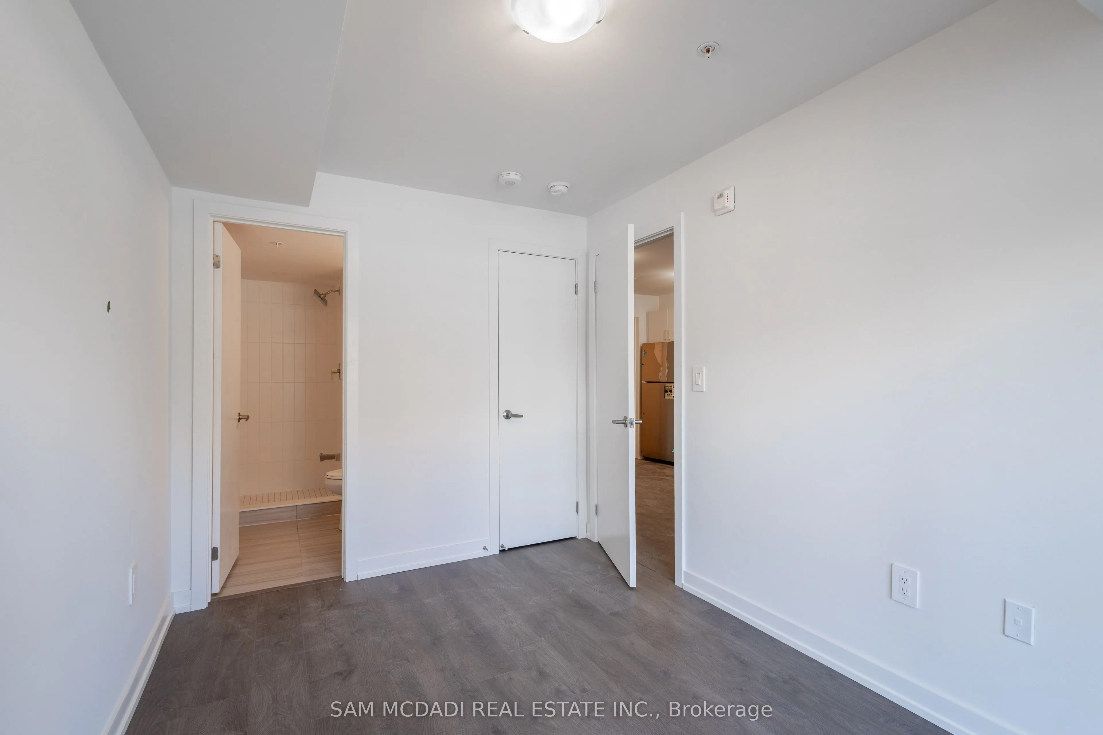 1680 Victoria Park Avenue, #114