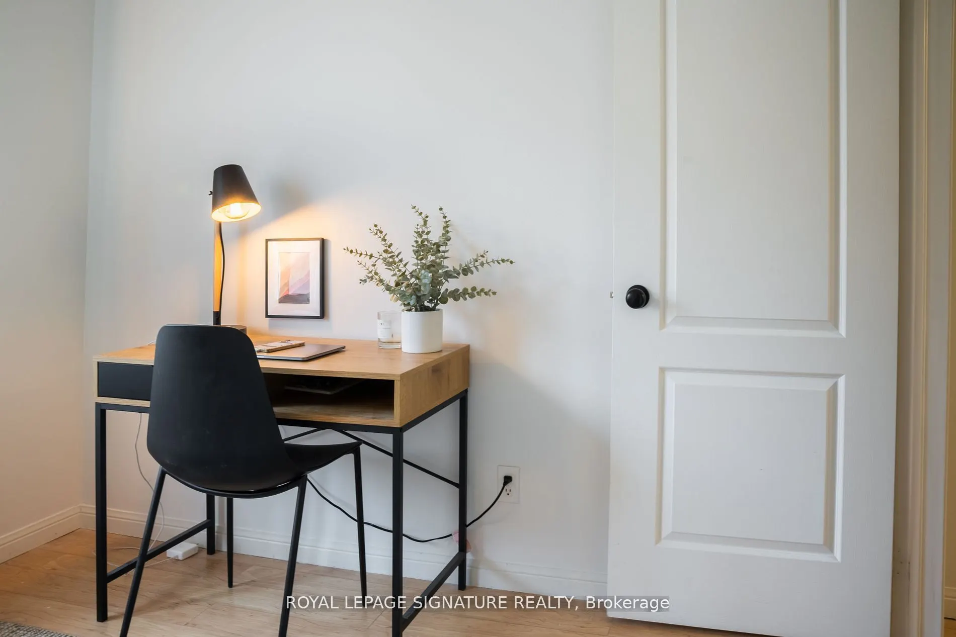 68 Carr Street, #TH17