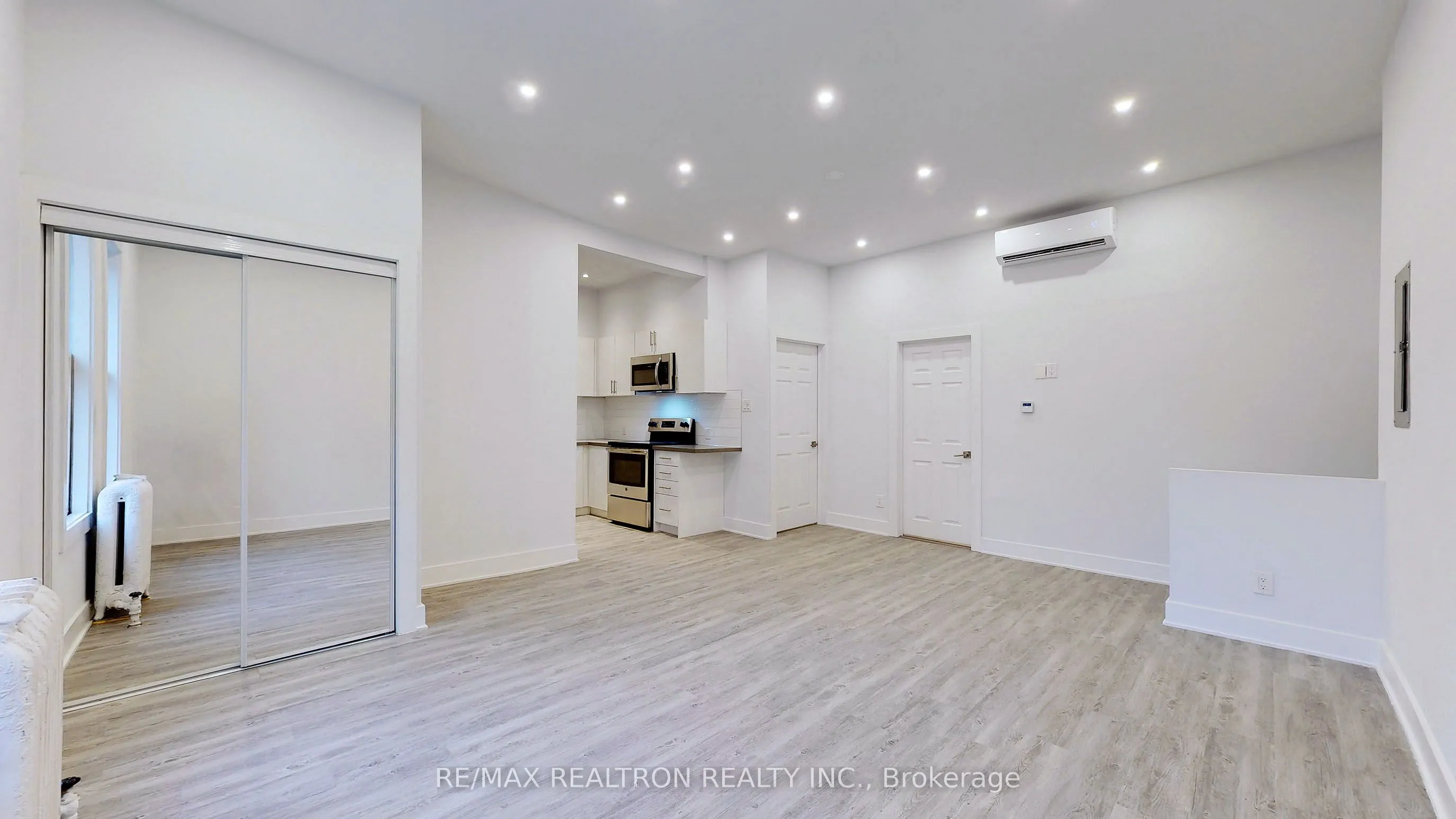 69 Gloucester Street