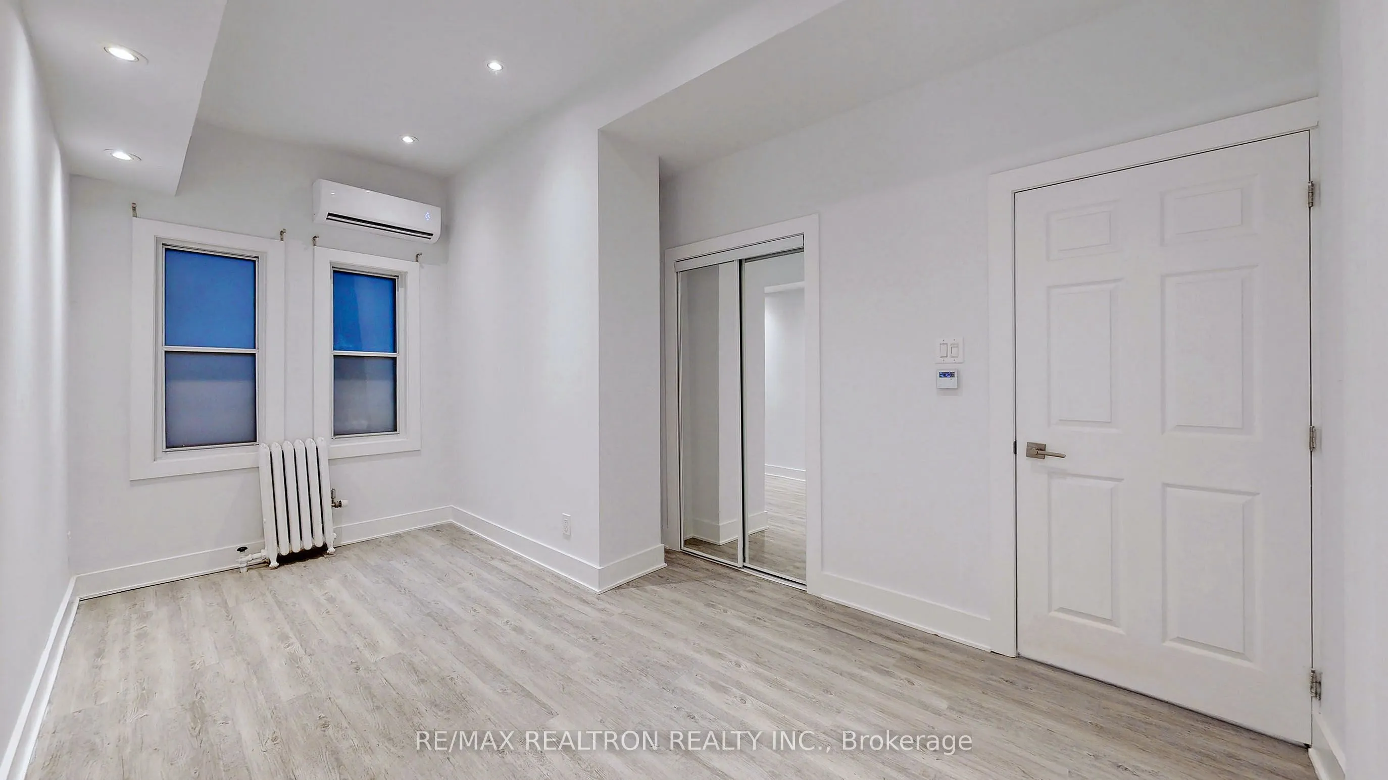 69 Gloucester Street