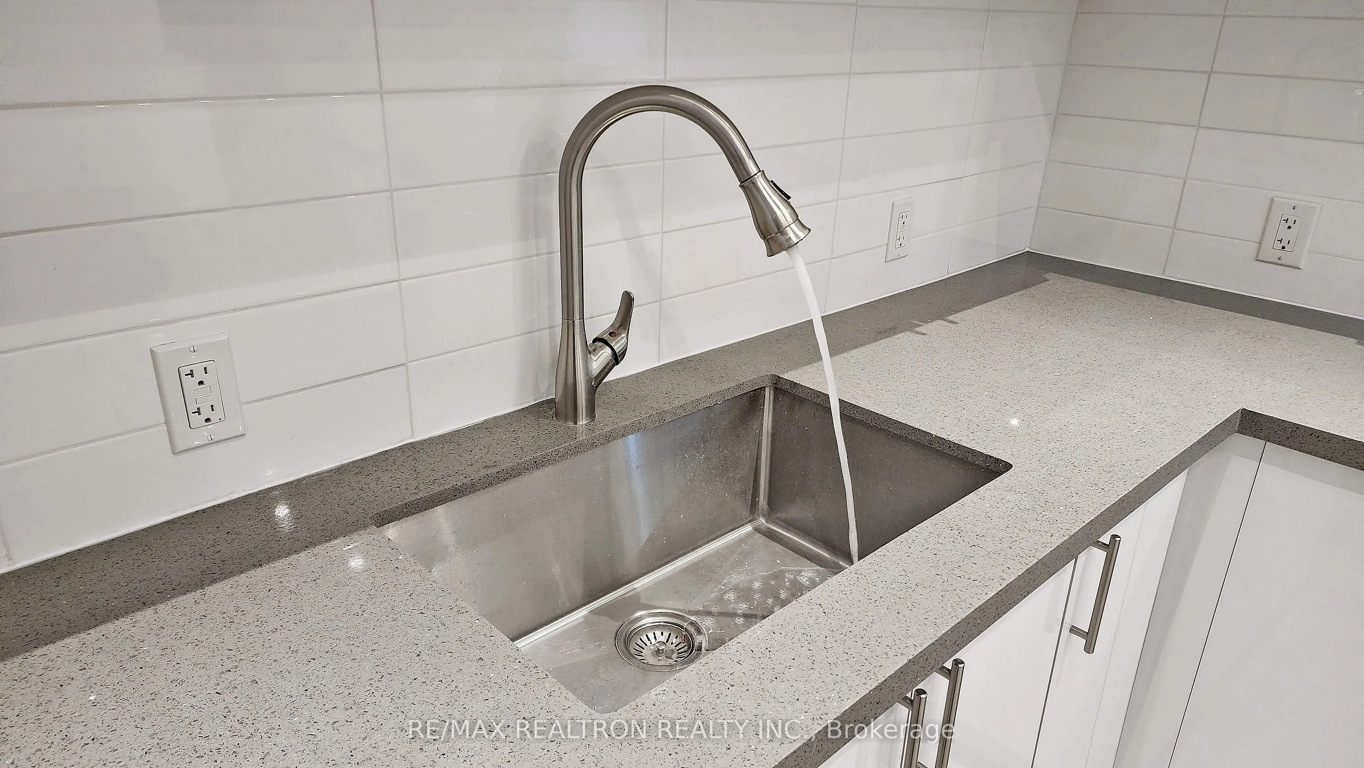 69 Gloucester Street