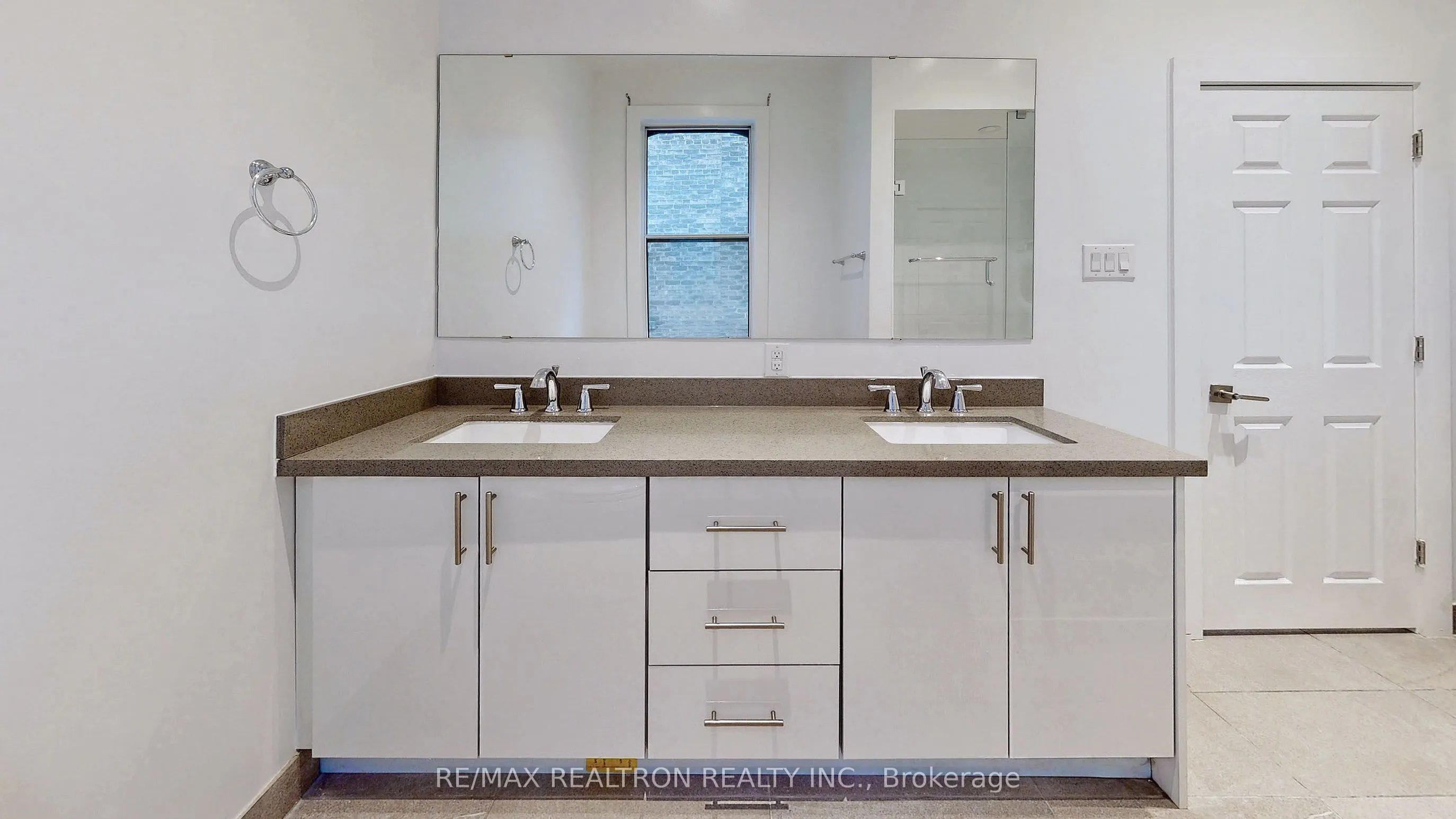 69 Gloucester Street