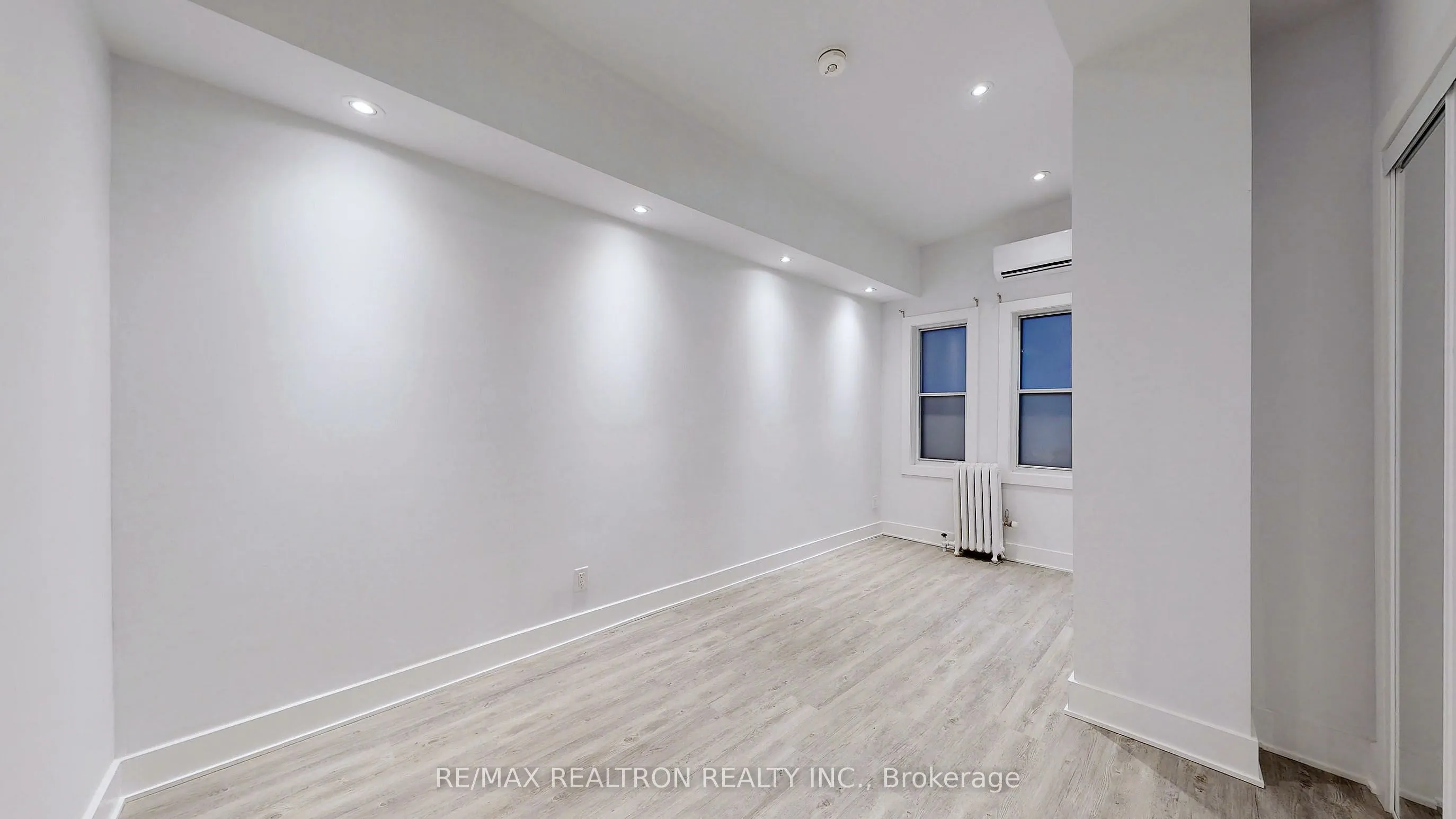 69 Gloucester Street