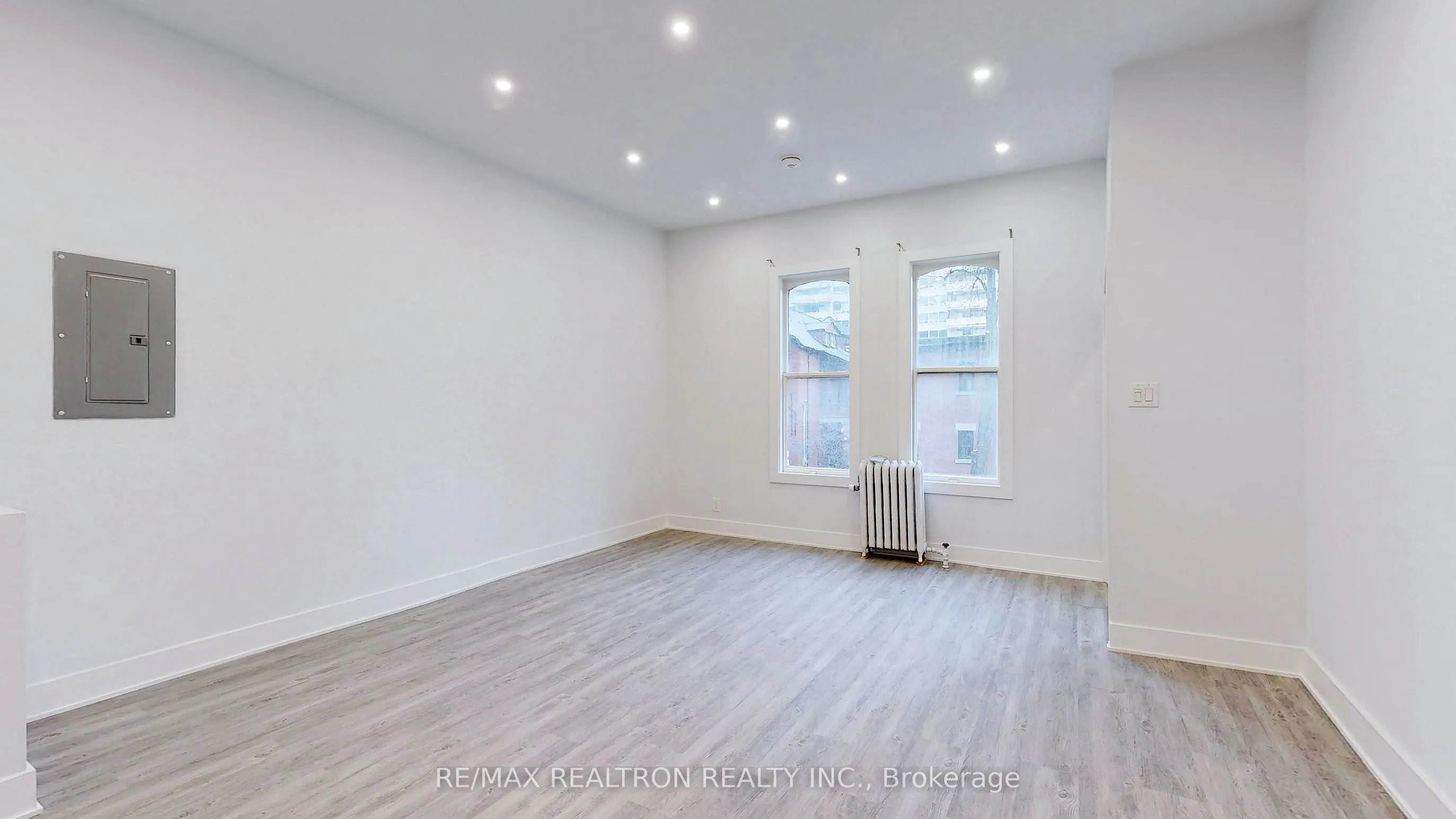 69 Gloucester Street