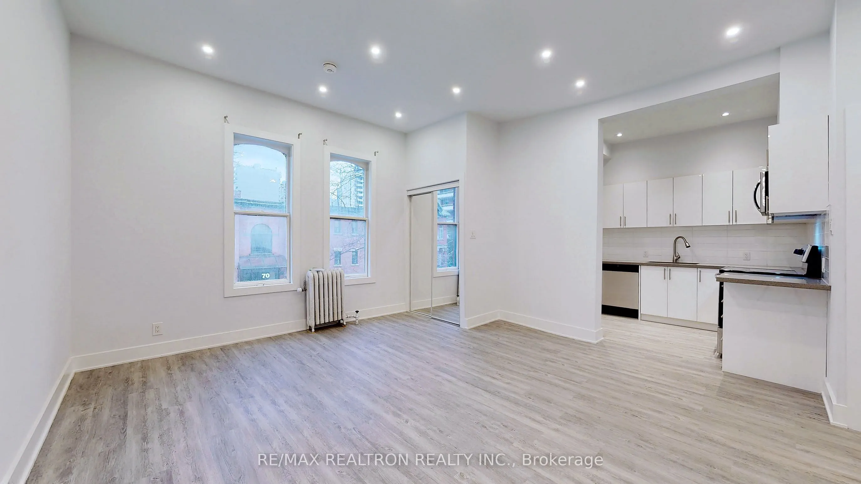 69 Gloucester Street