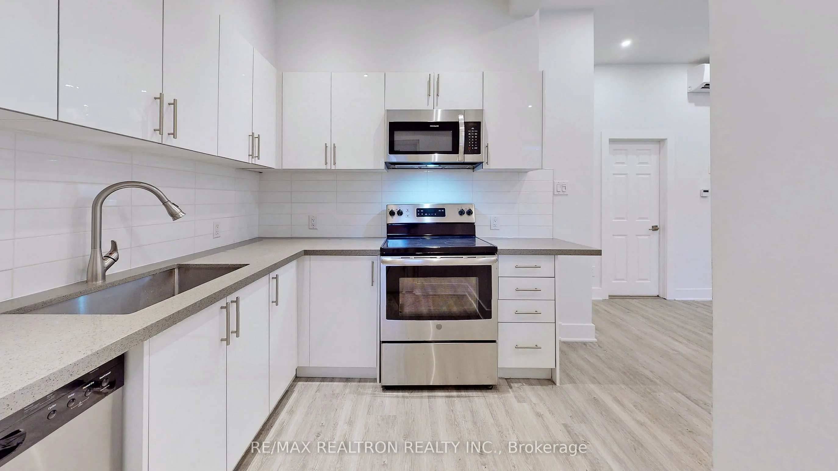 69 Gloucester Street