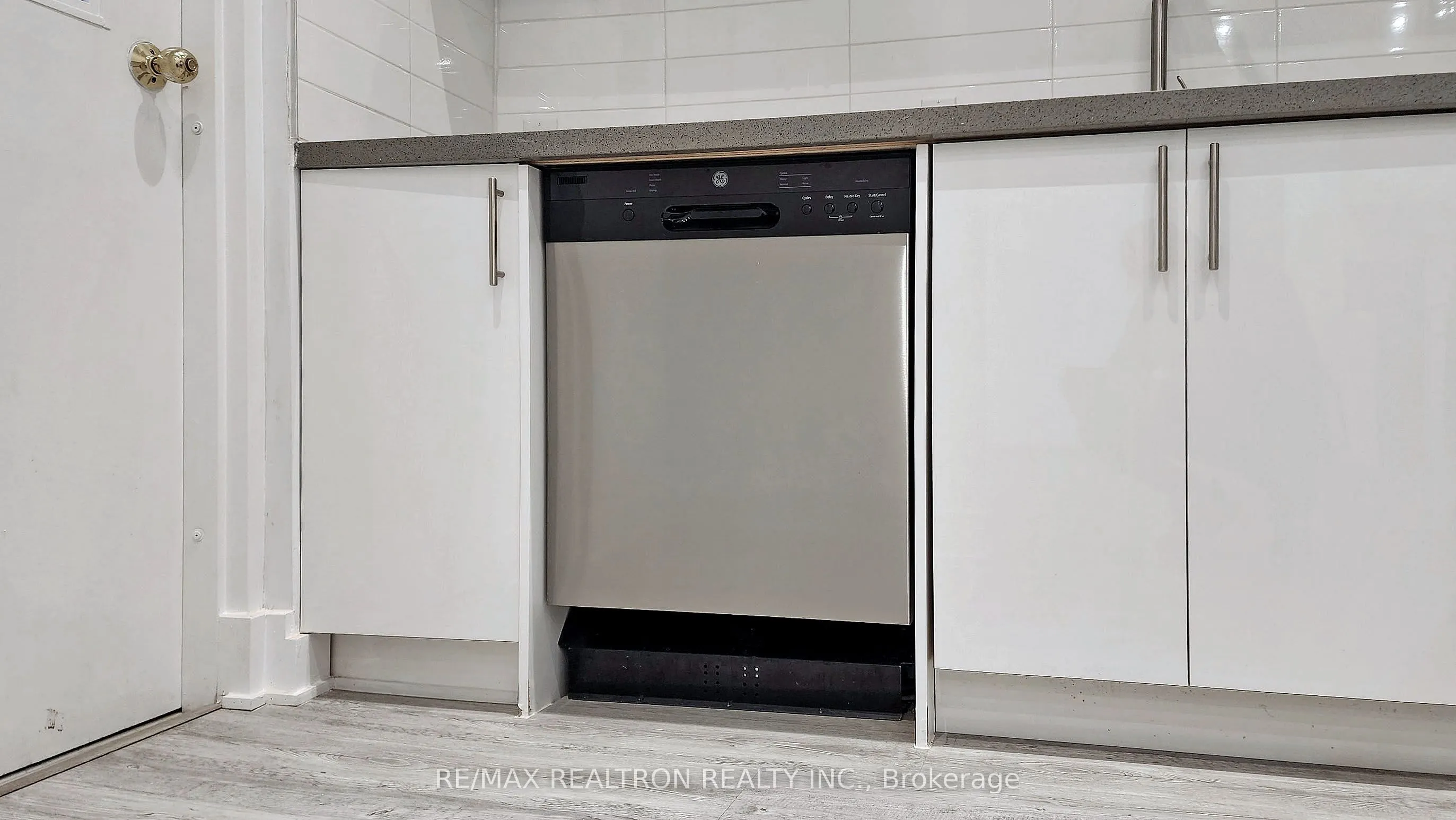 69 Gloucester Street