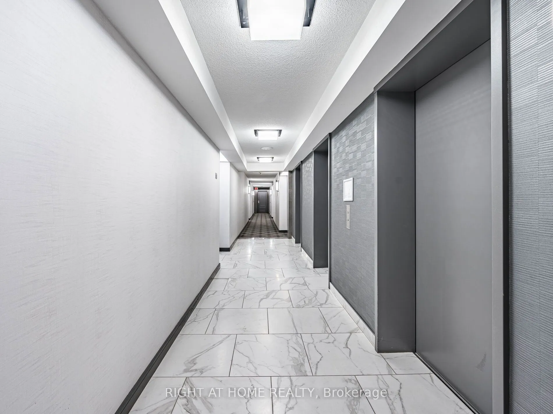 238 Doris Avenue, #2001