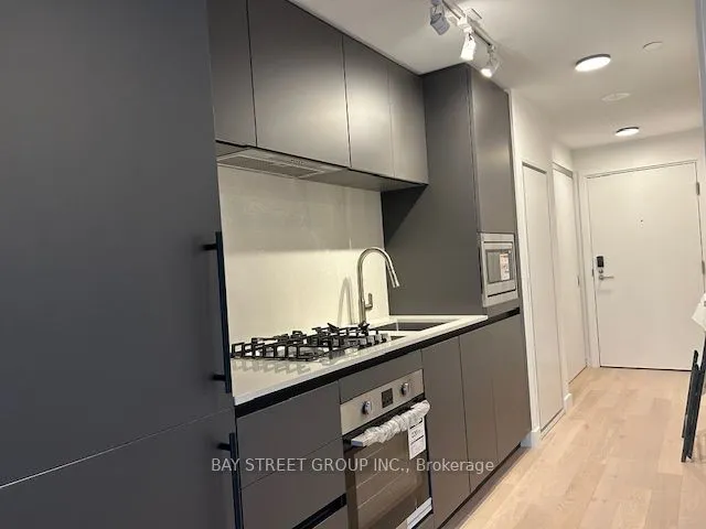 1720 Bayview Avenue, #225