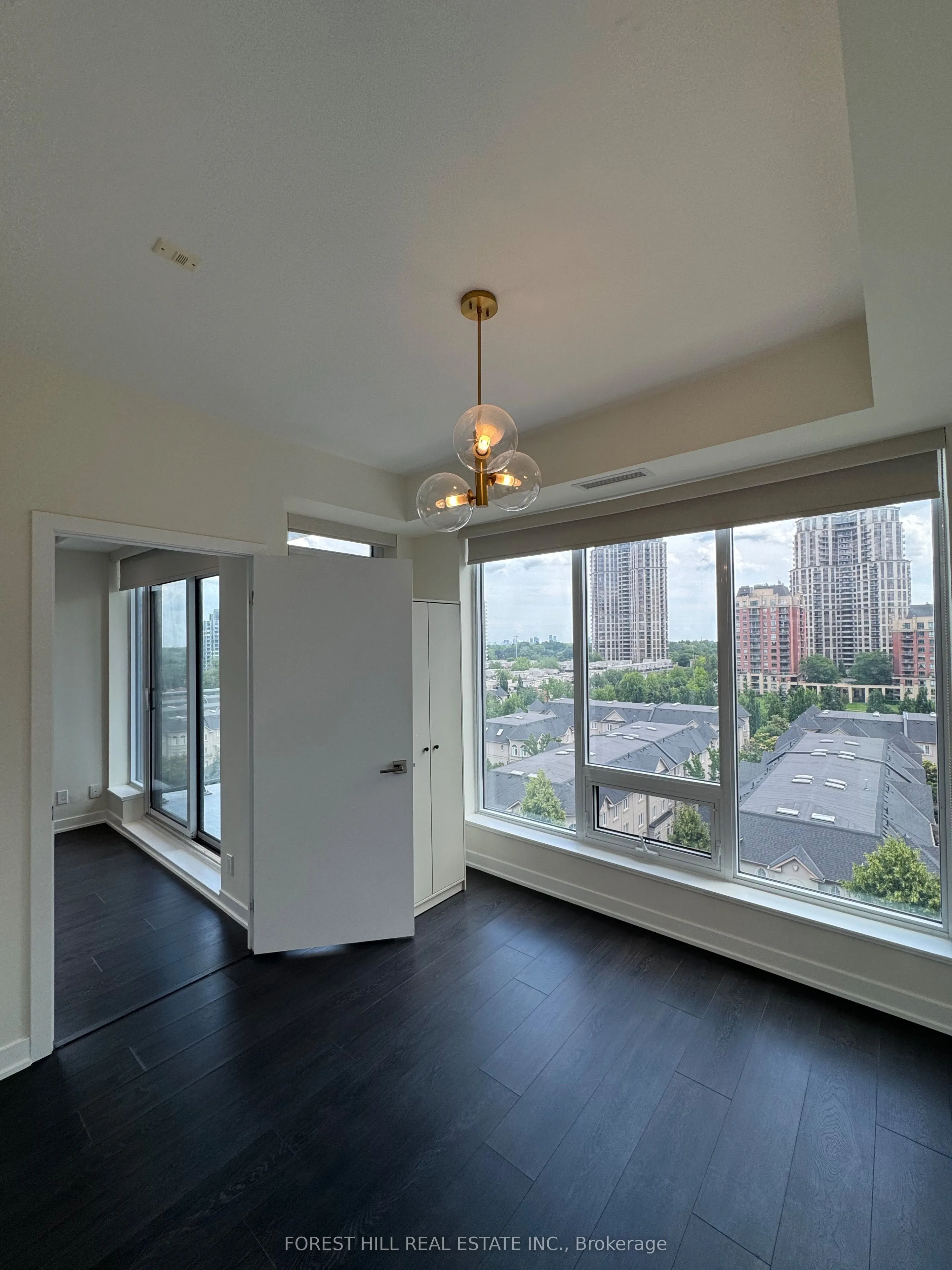 28 Avondale Avenue, #905