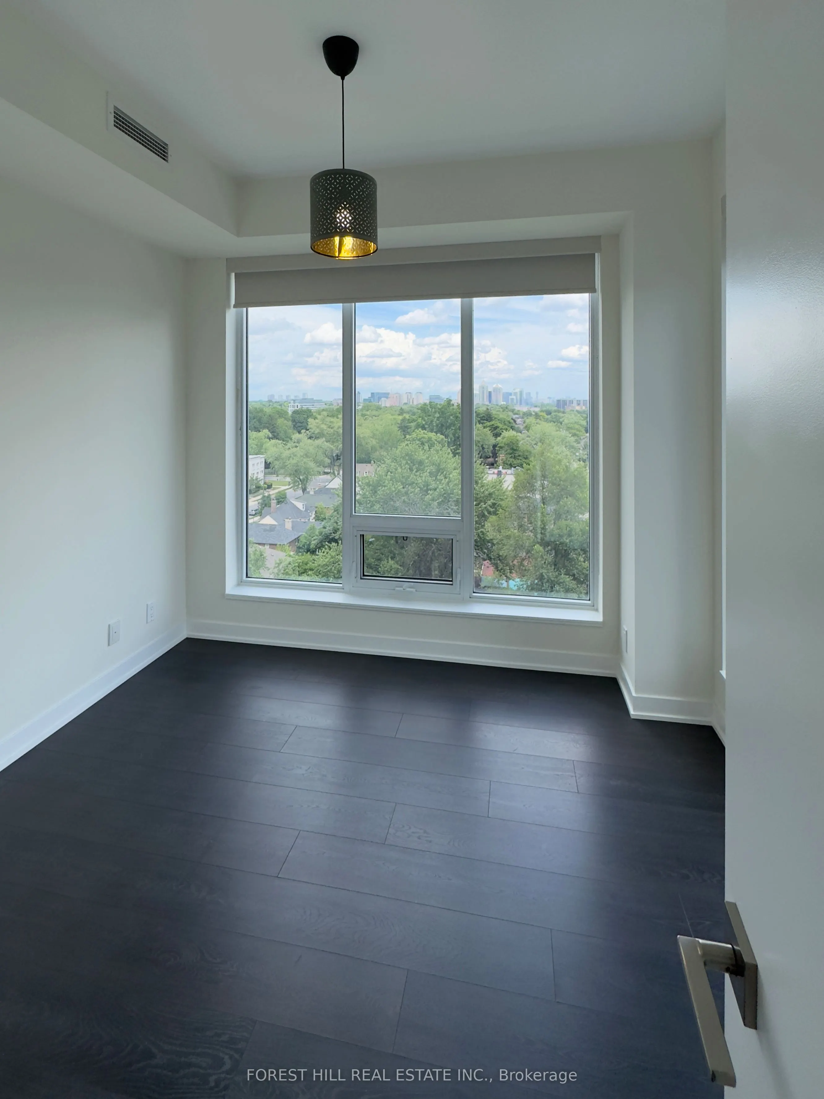 28 Avondale Avenue, #905