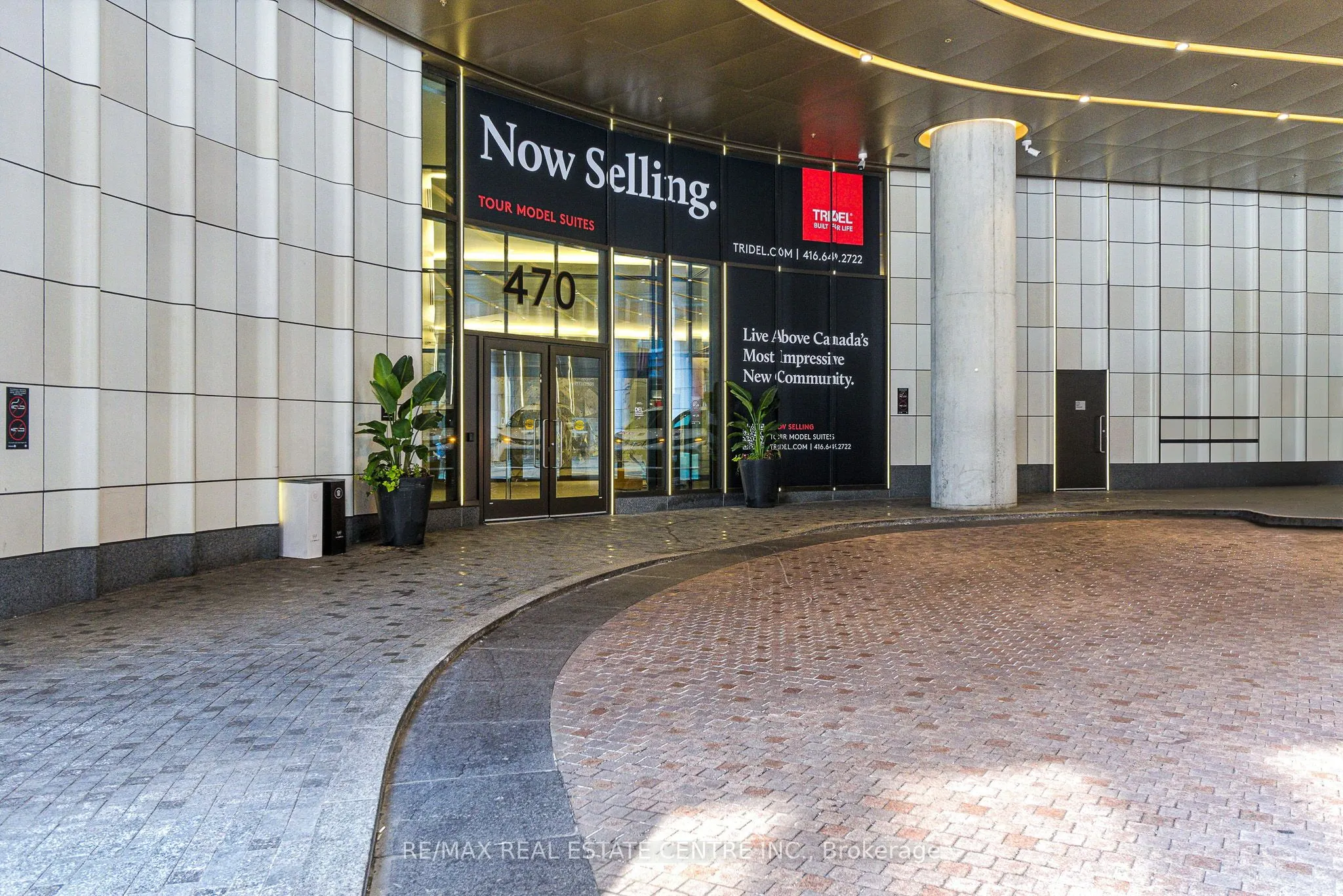 470 Front Street W, #2013