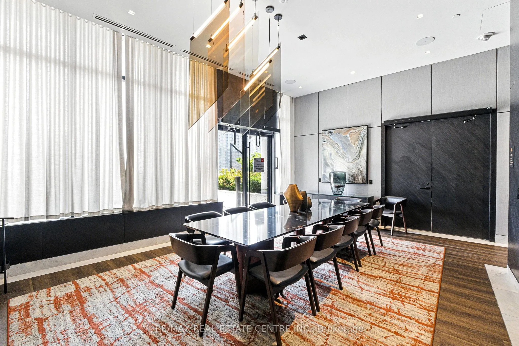 470 Front Street W, #2013