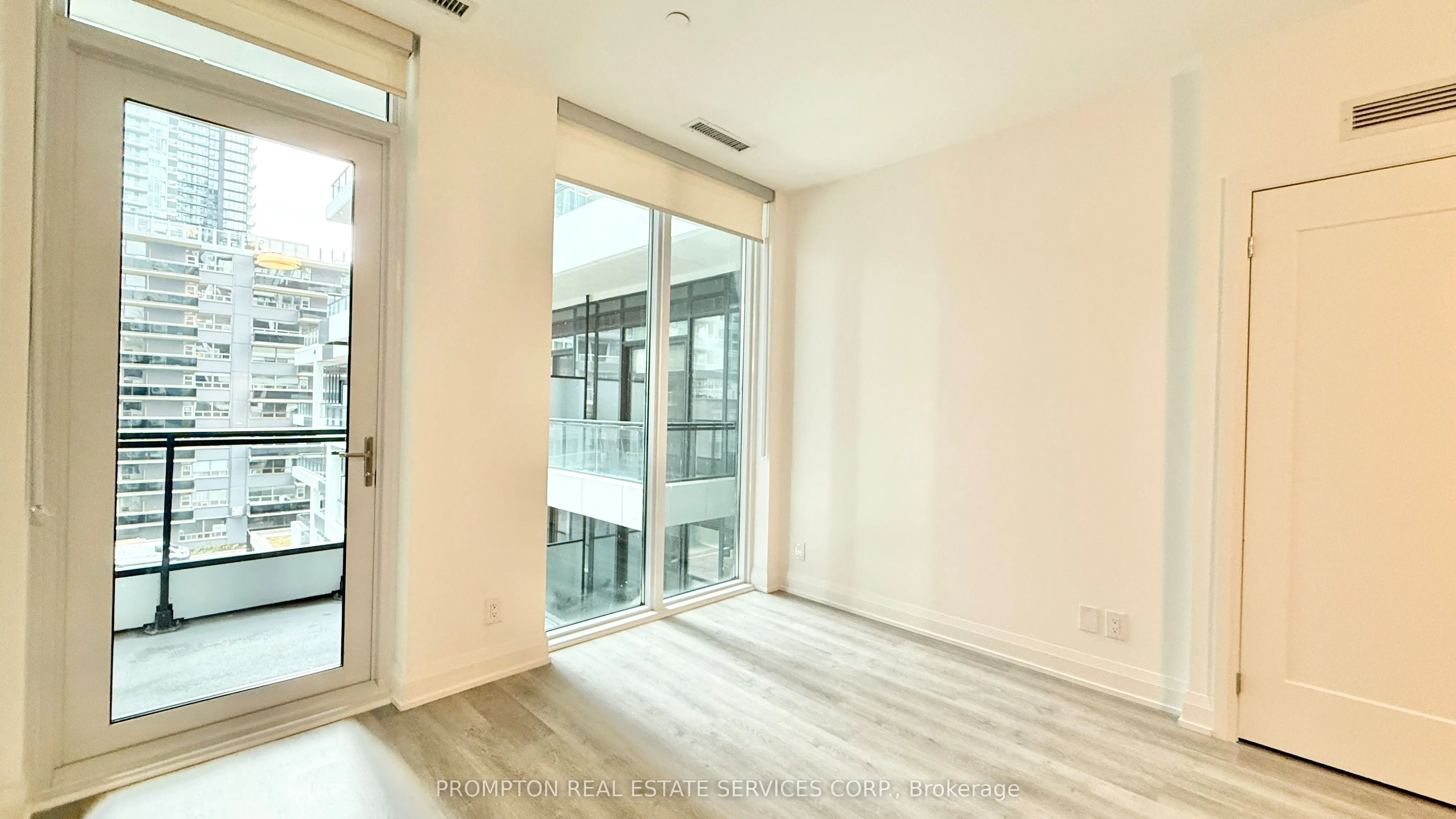 65 Broadway Avenue, #421