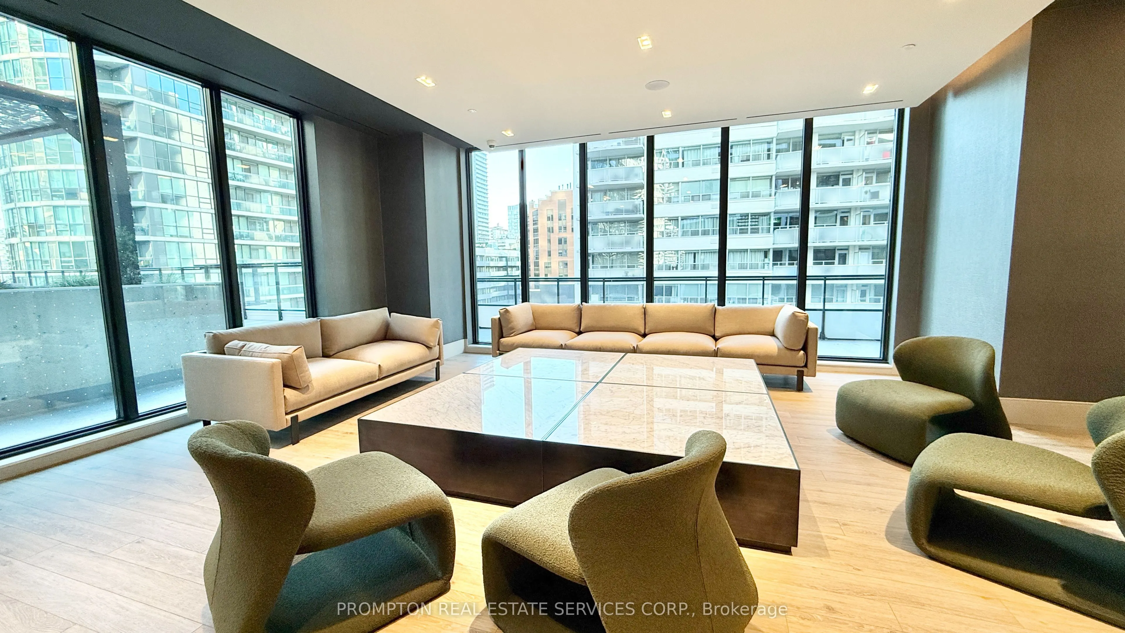 65 Broadway Avenue, #421