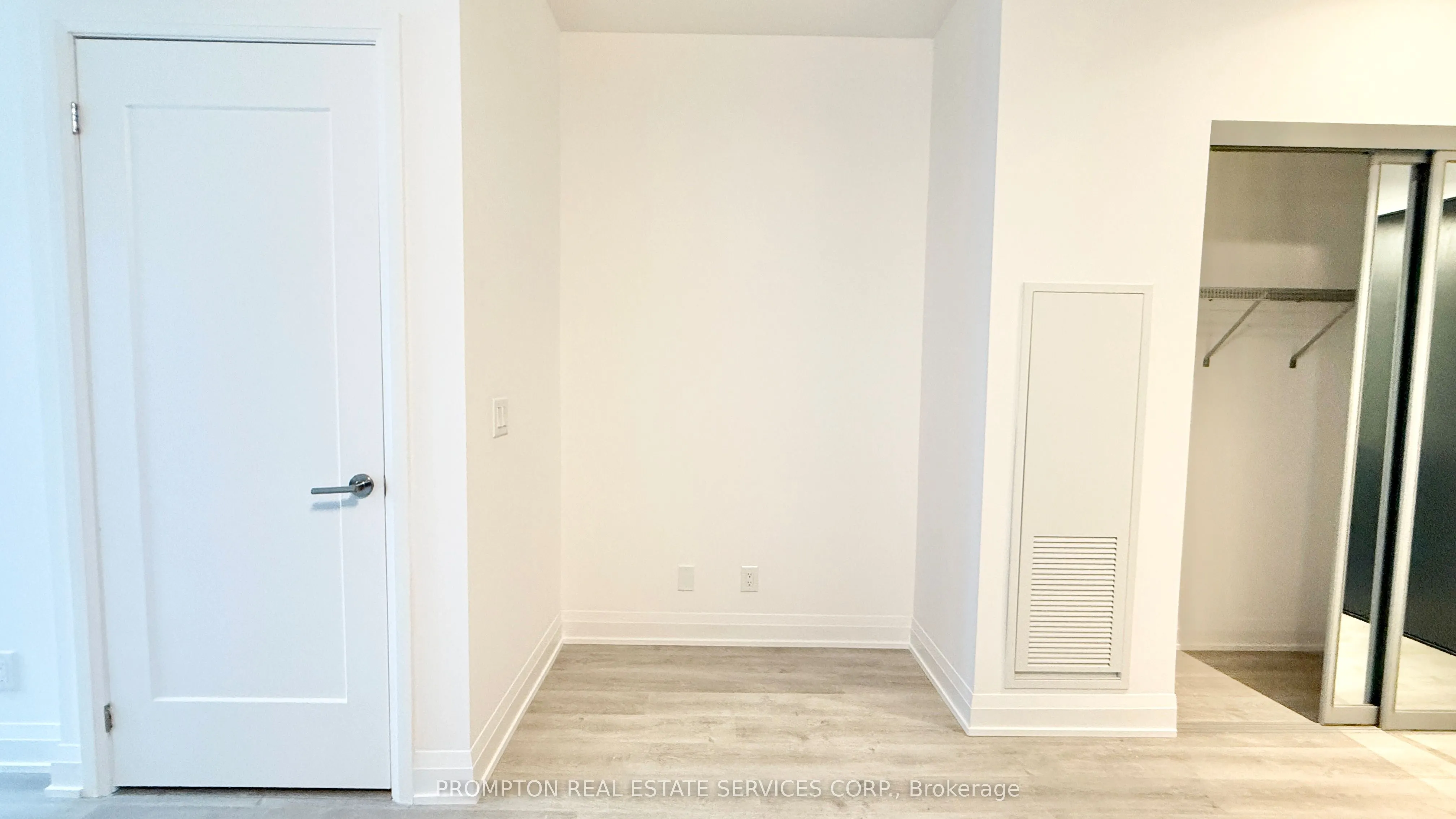 65 Broadway Avenue, #421