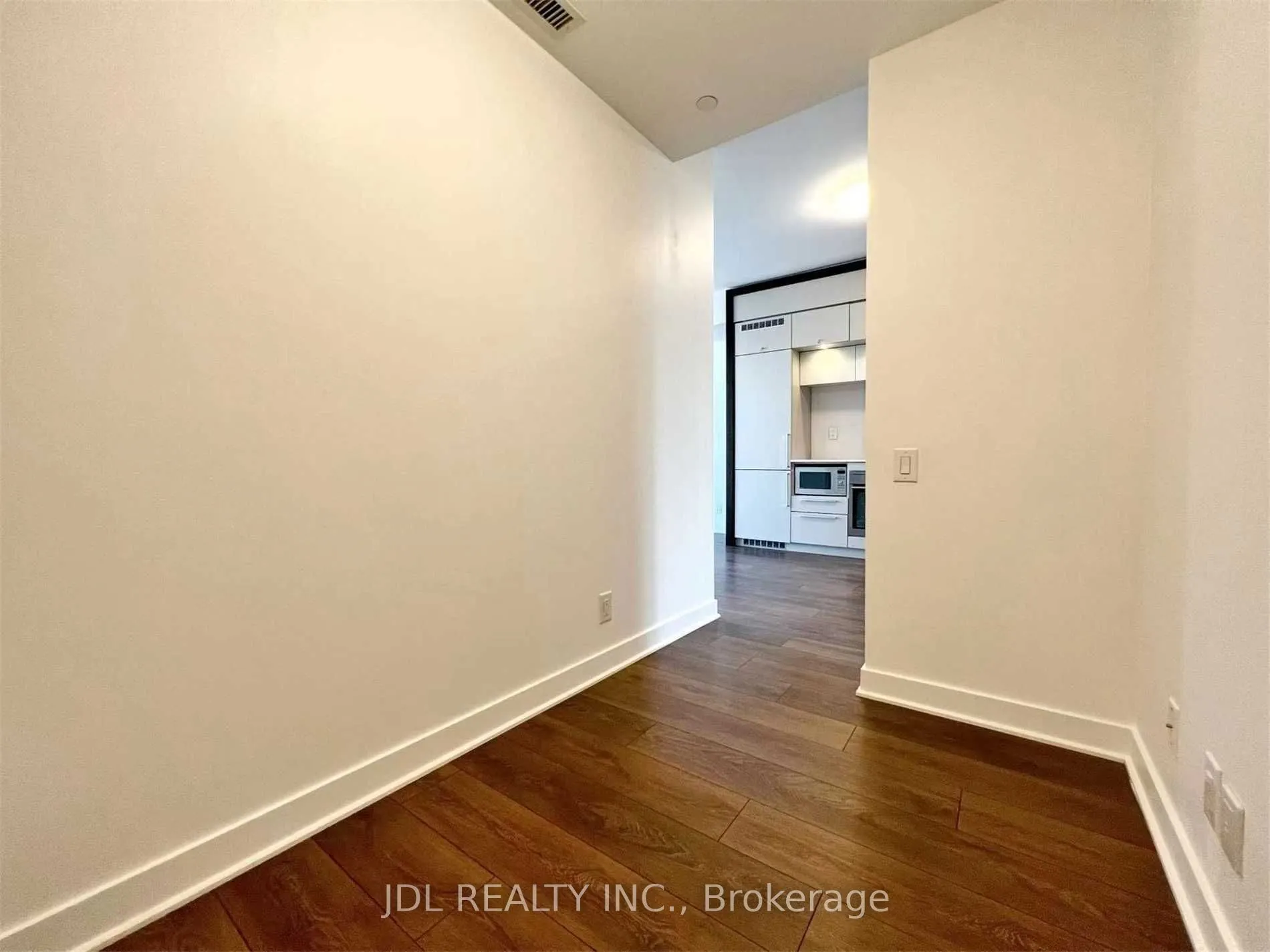 15 Grenville Street, #2801