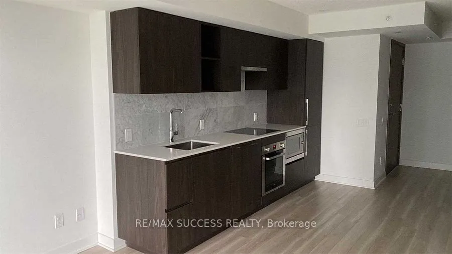 17 Bathurst Street, #2905