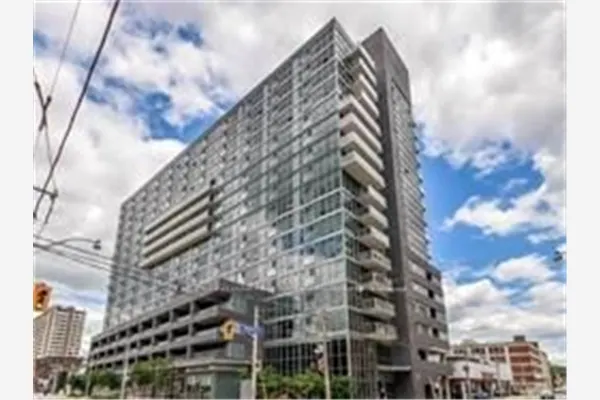 320 Richmond Street E, #1016