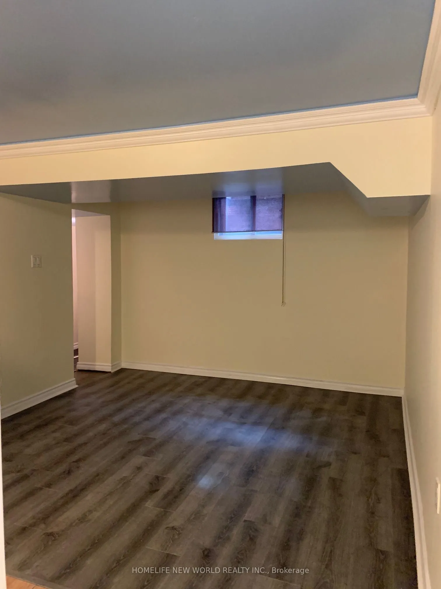 25 Tristan Crescent S, #basement