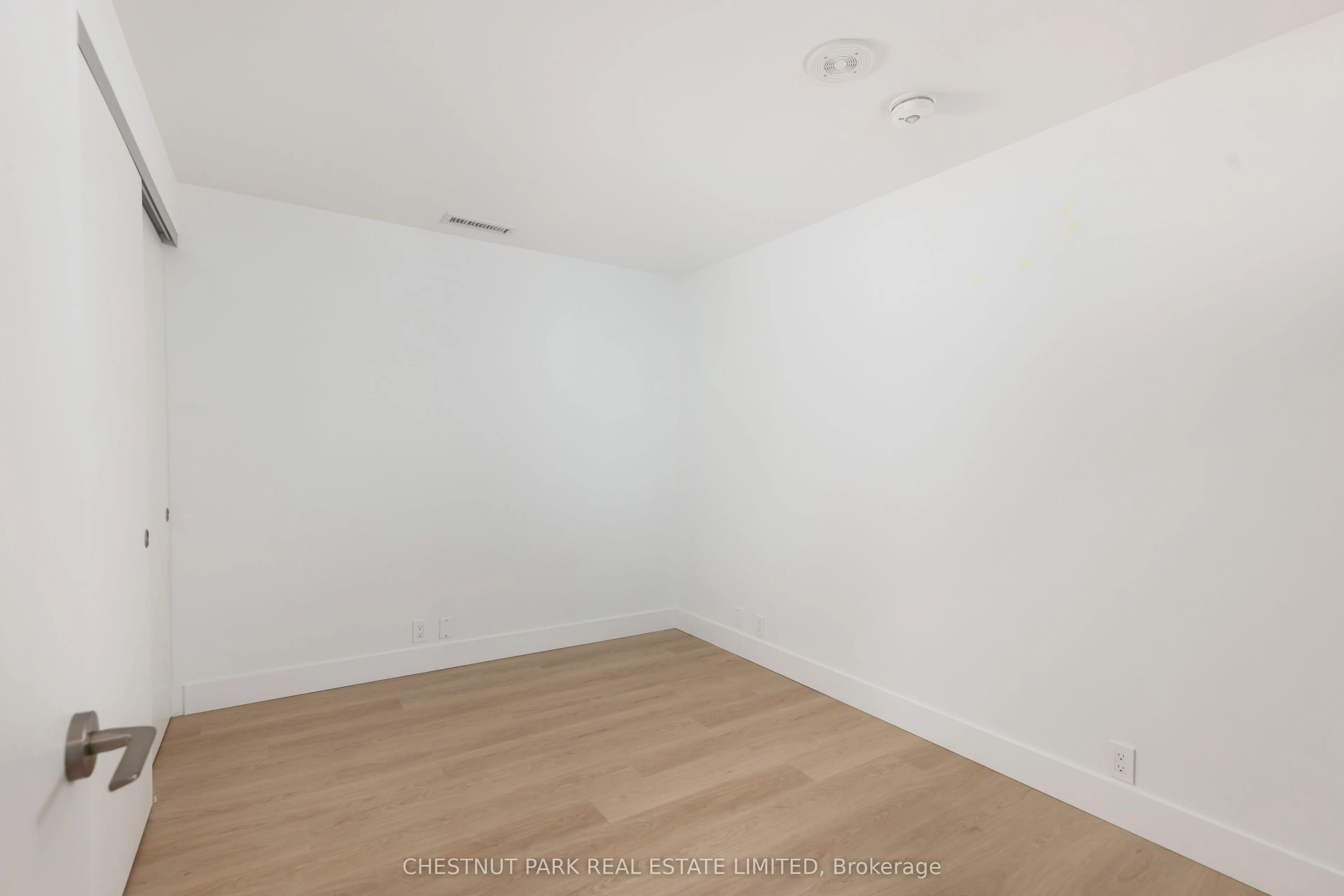 1414 Bayview Avenue, #207