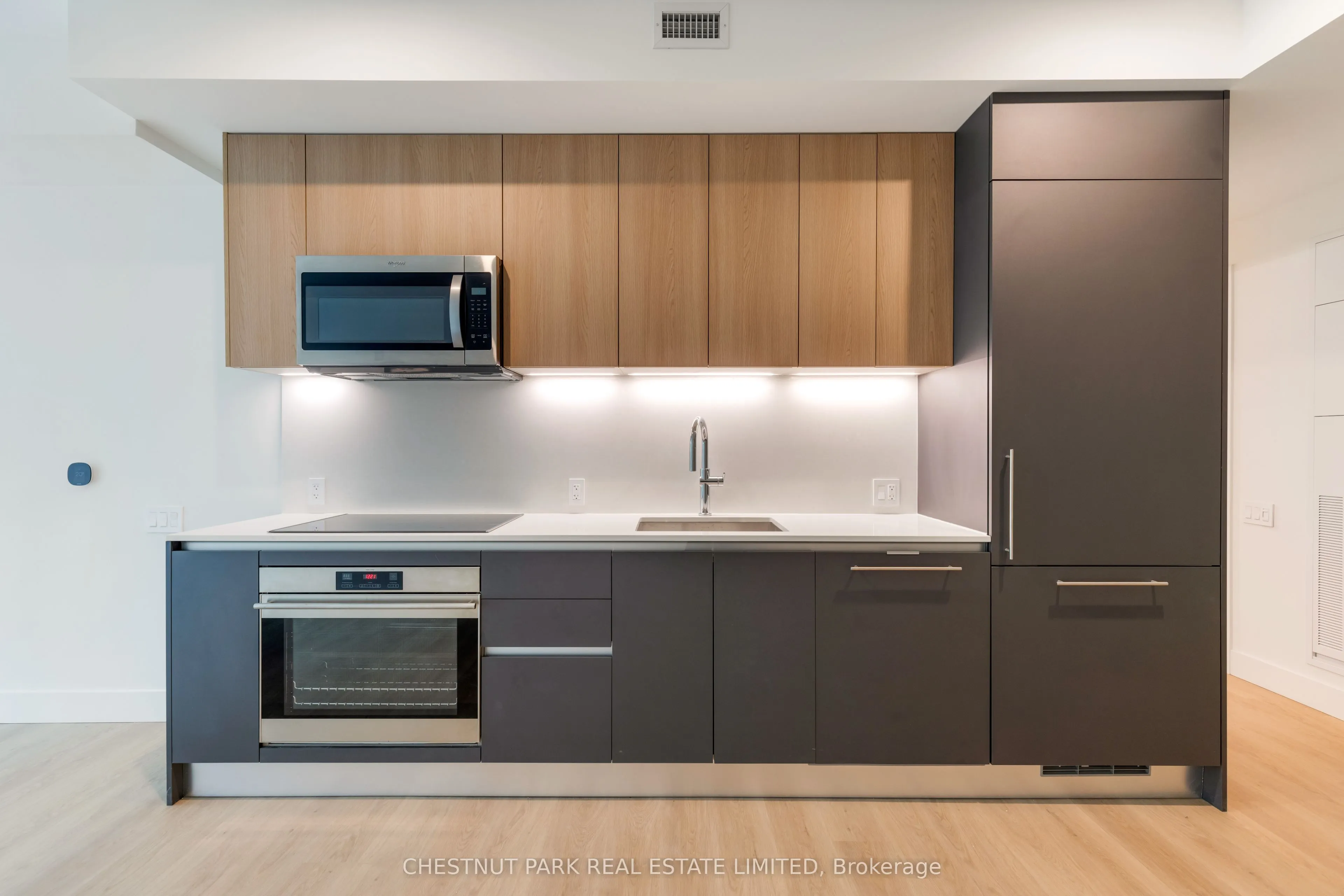 1414 Bayview Avenue, #207