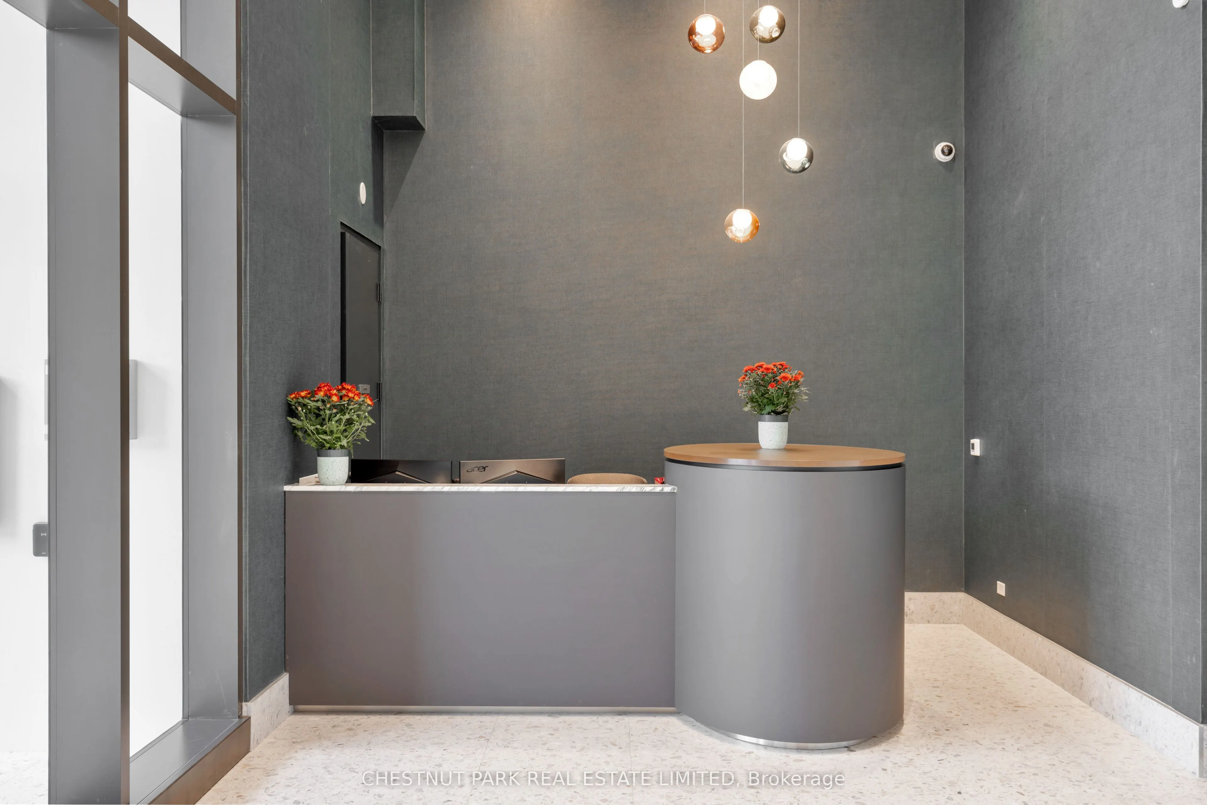 1414 Bayview Avenue, #207