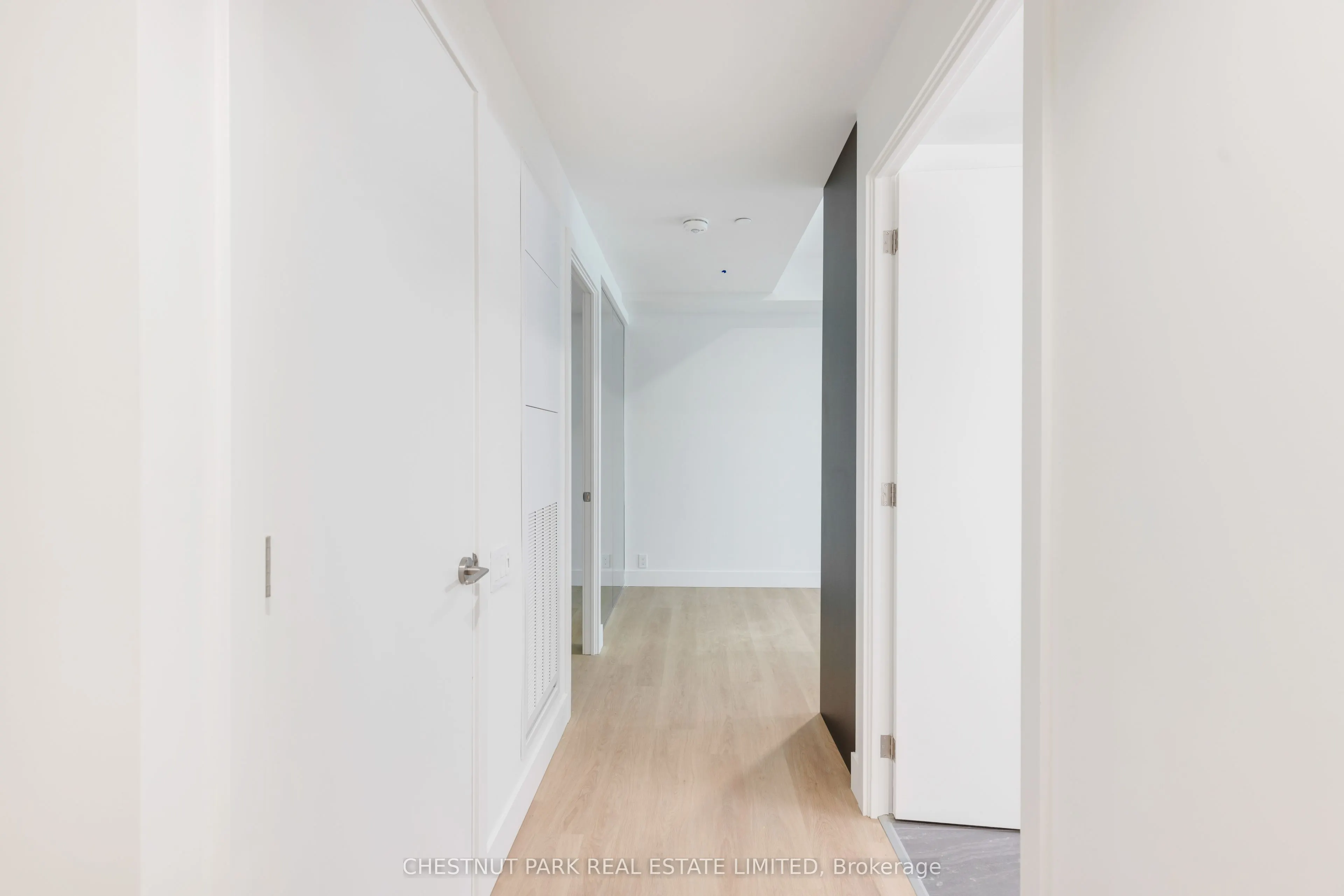 1414 Bayview Avenue, #207