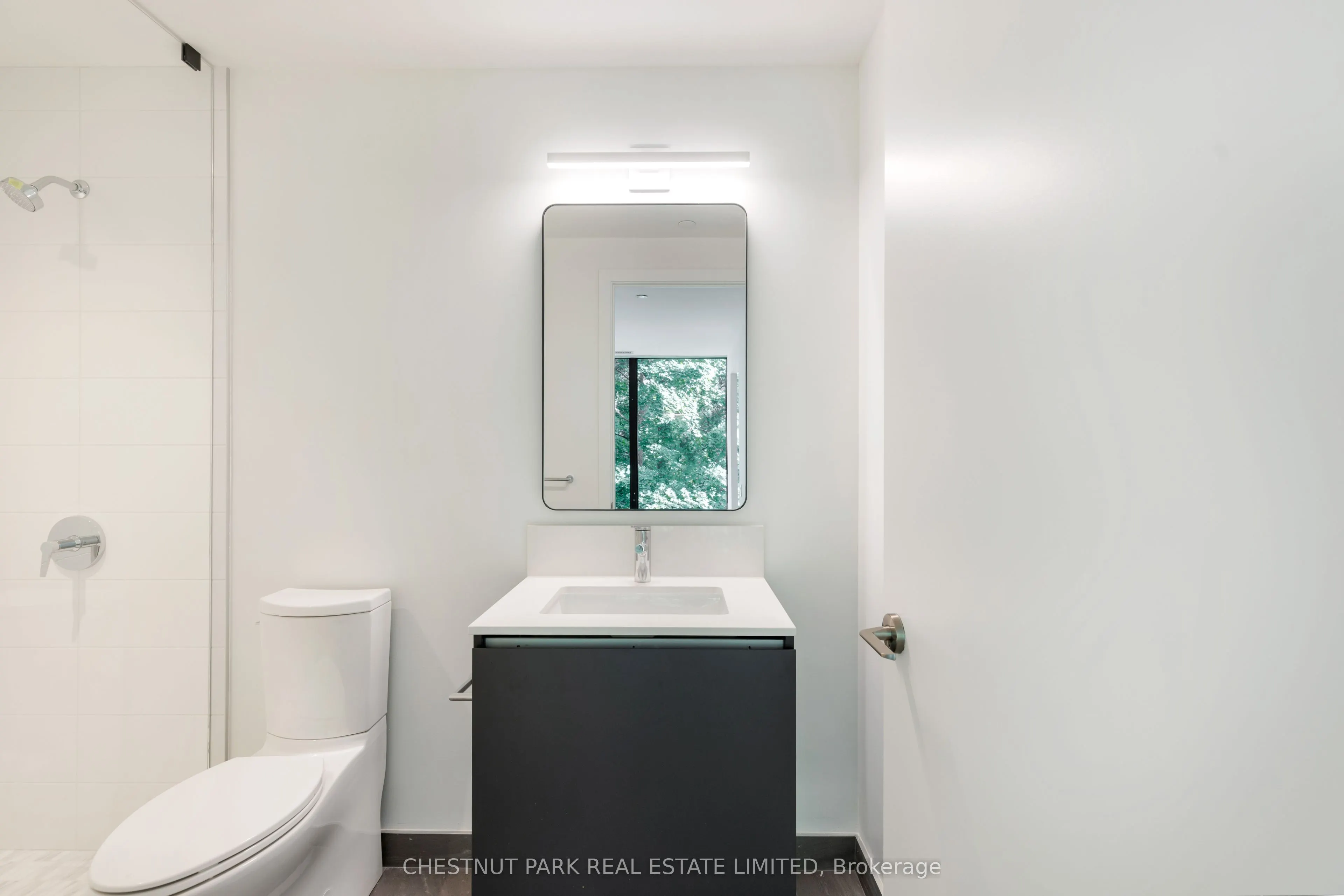 1414 Bayview Avenue, #207