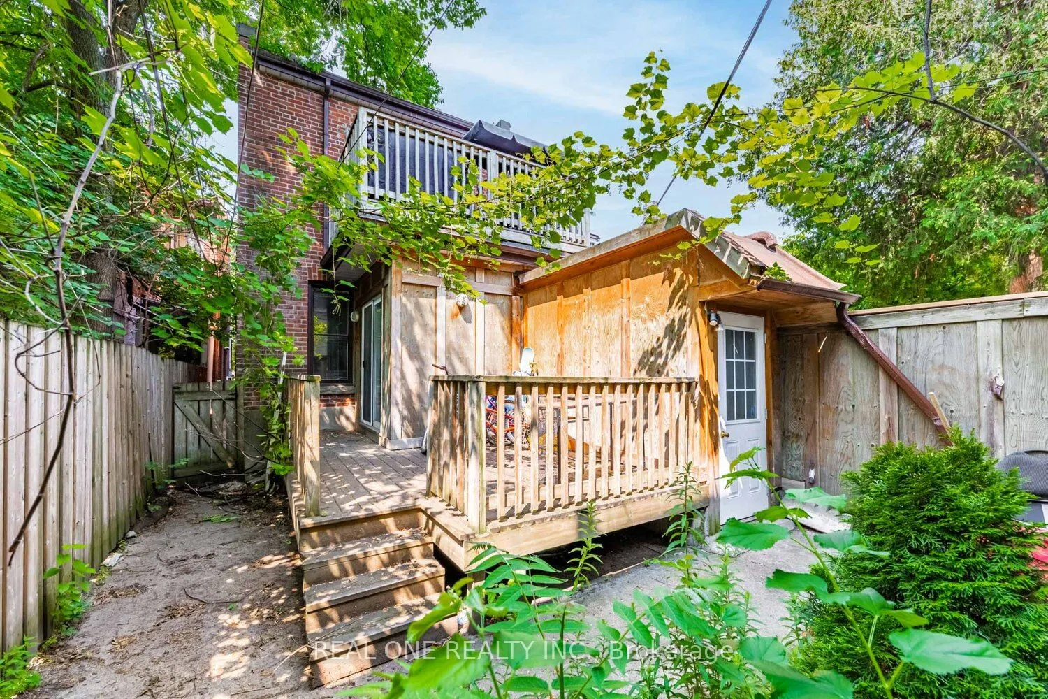 97 Lippincott Street